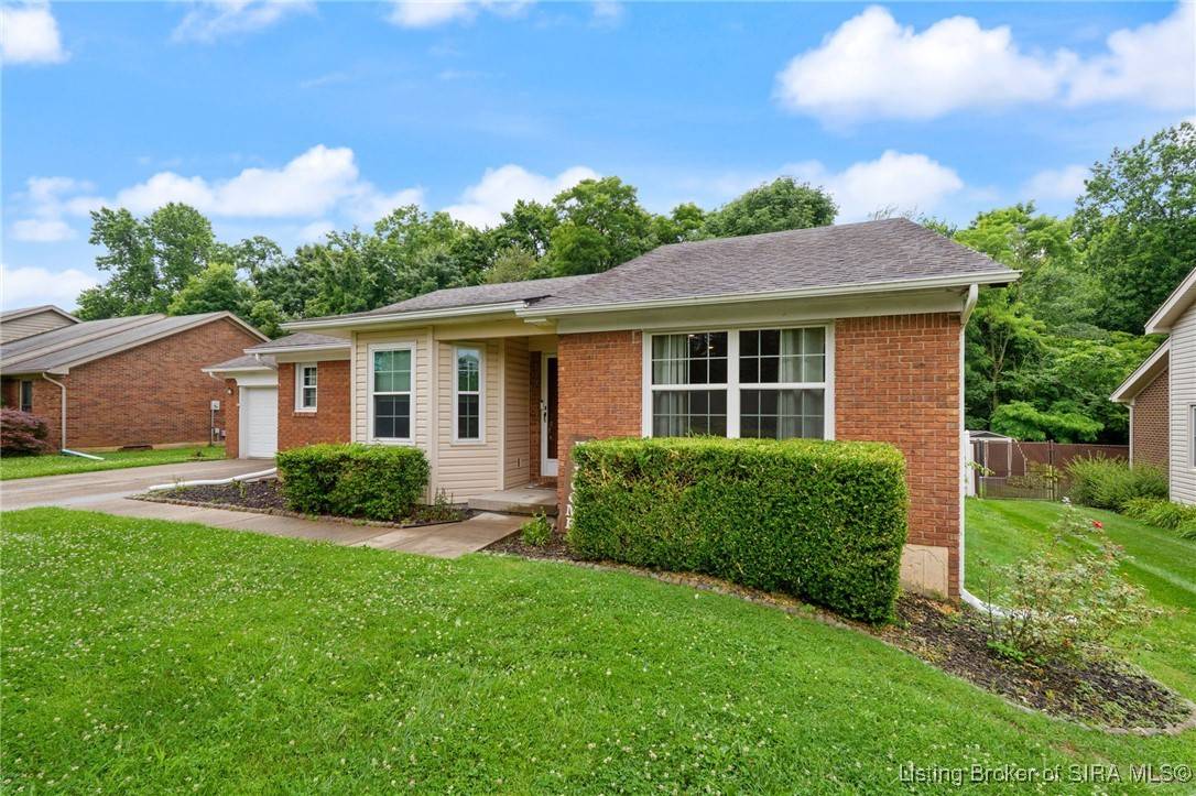 Floyds  Knobs, IN 47119,4621 Shady View DR