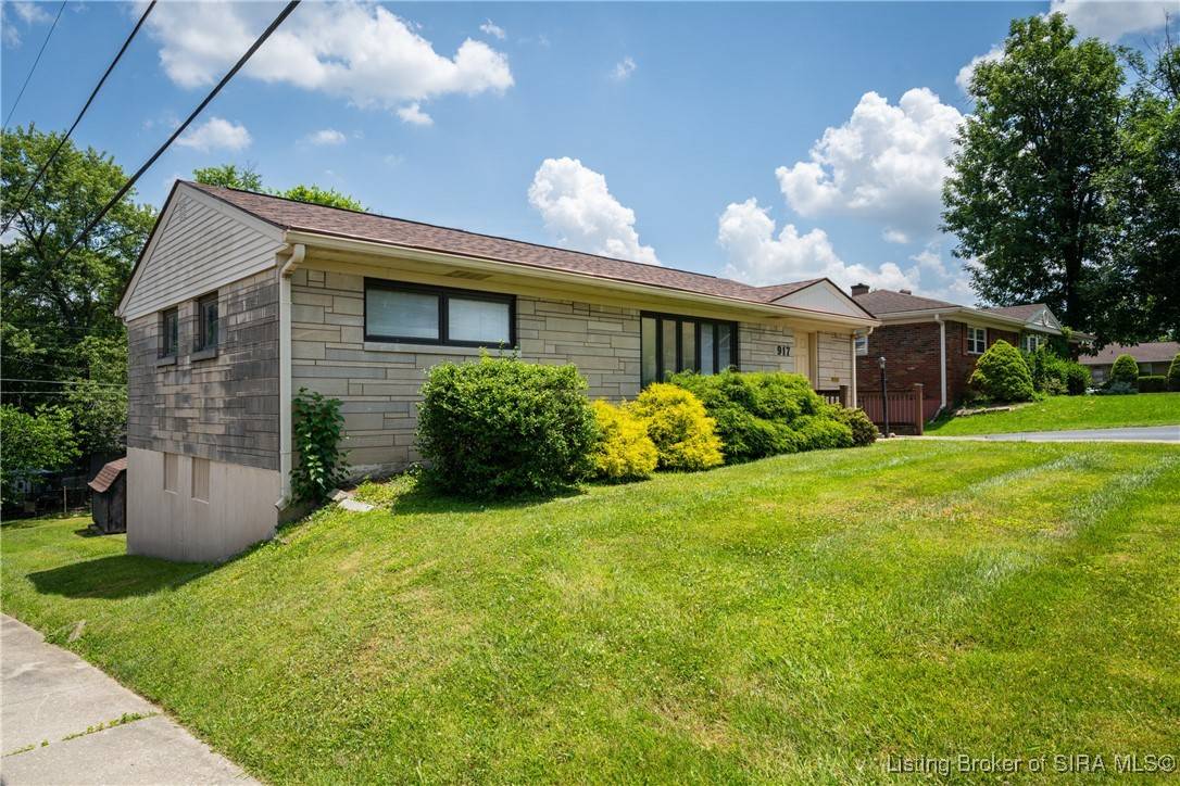 Sellersburg, IN 47172,917 Parallel AVE