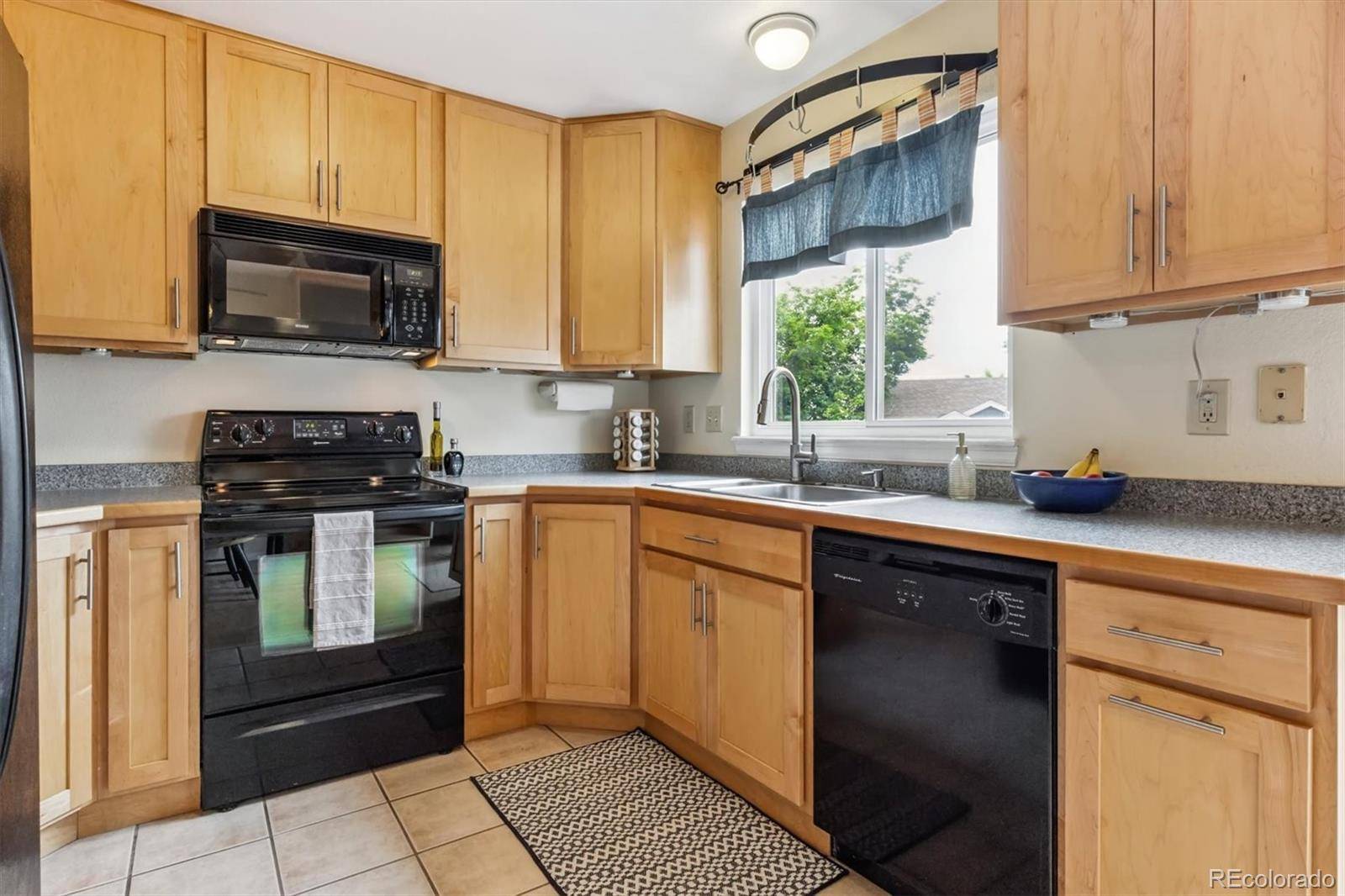 Highlands Ranch, CO 80126,693 Delwood CT