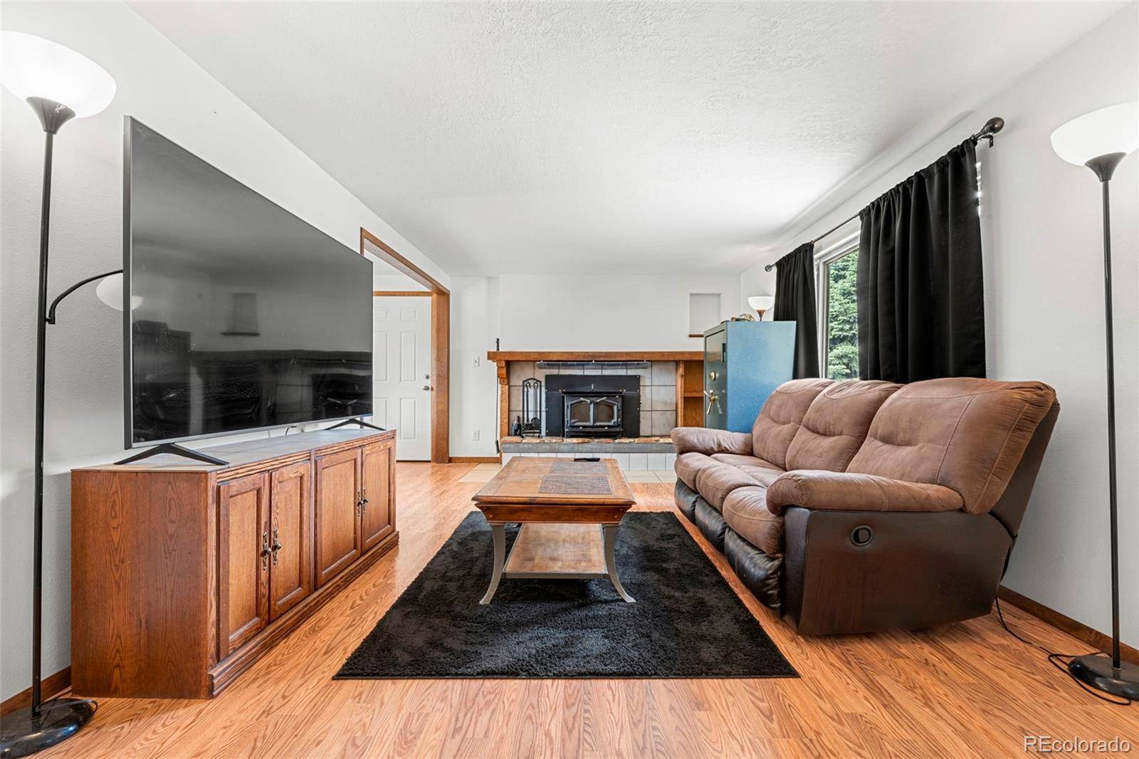 Fort Morgan, CO 80701,928 Michael AVE