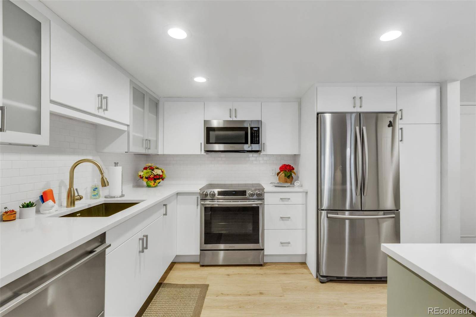 Aurora, CO 80014,13631 E Marina DR #105