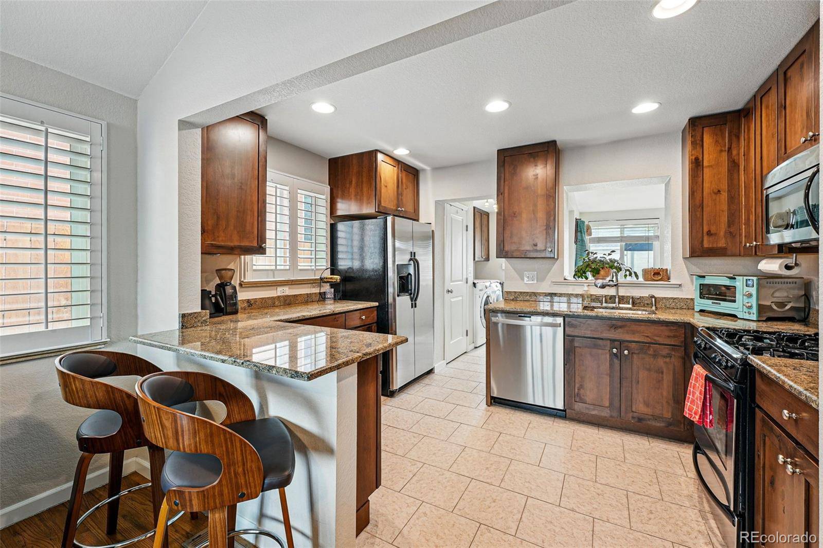 Denver, CO 80209,681 S Logan ST