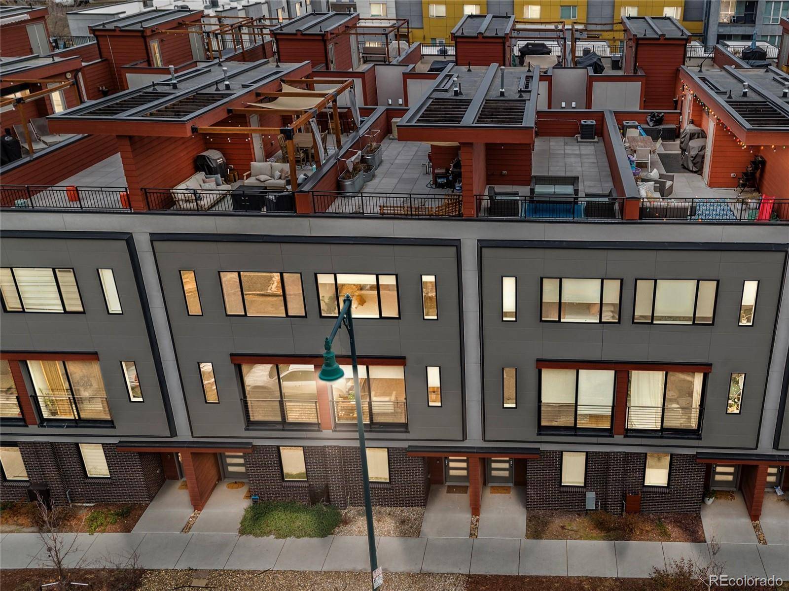 Denver, CO 80205,2350 Tremont PL #6