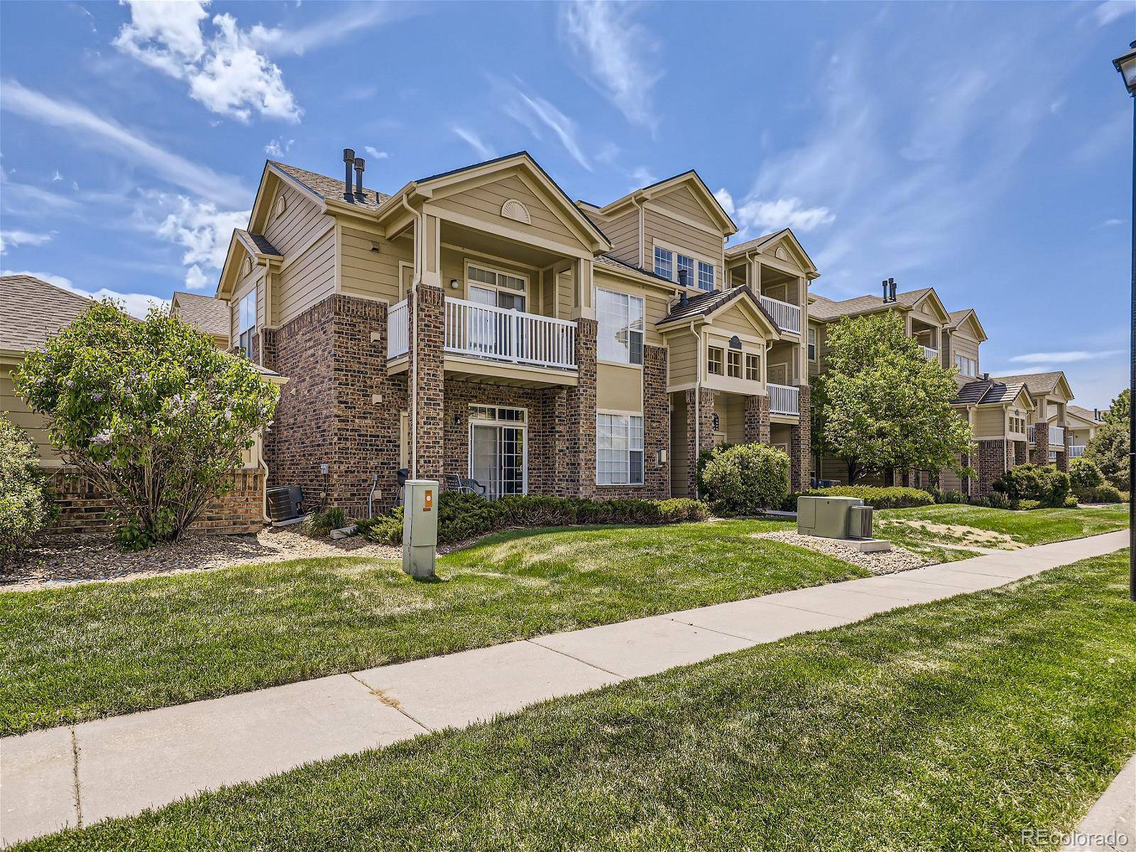 Aurora, CO 80019,5755 N Genoa WAY #14-201
