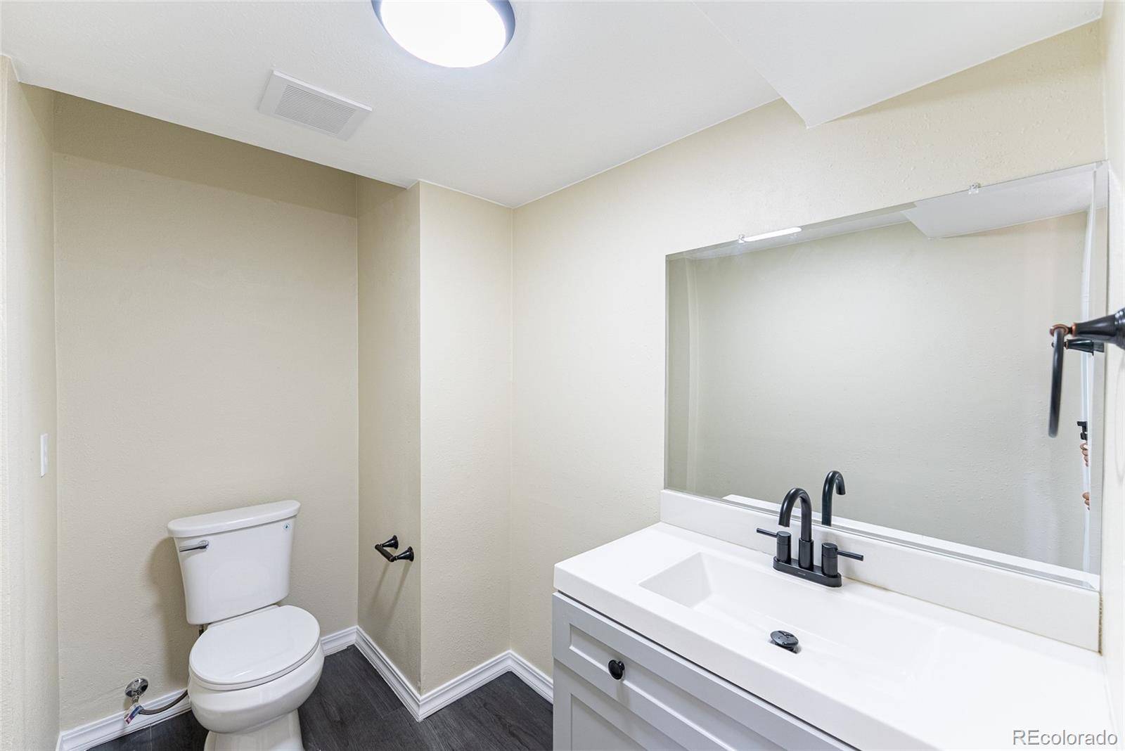 Denver, CO 80236,3608 W Radcliff AVE