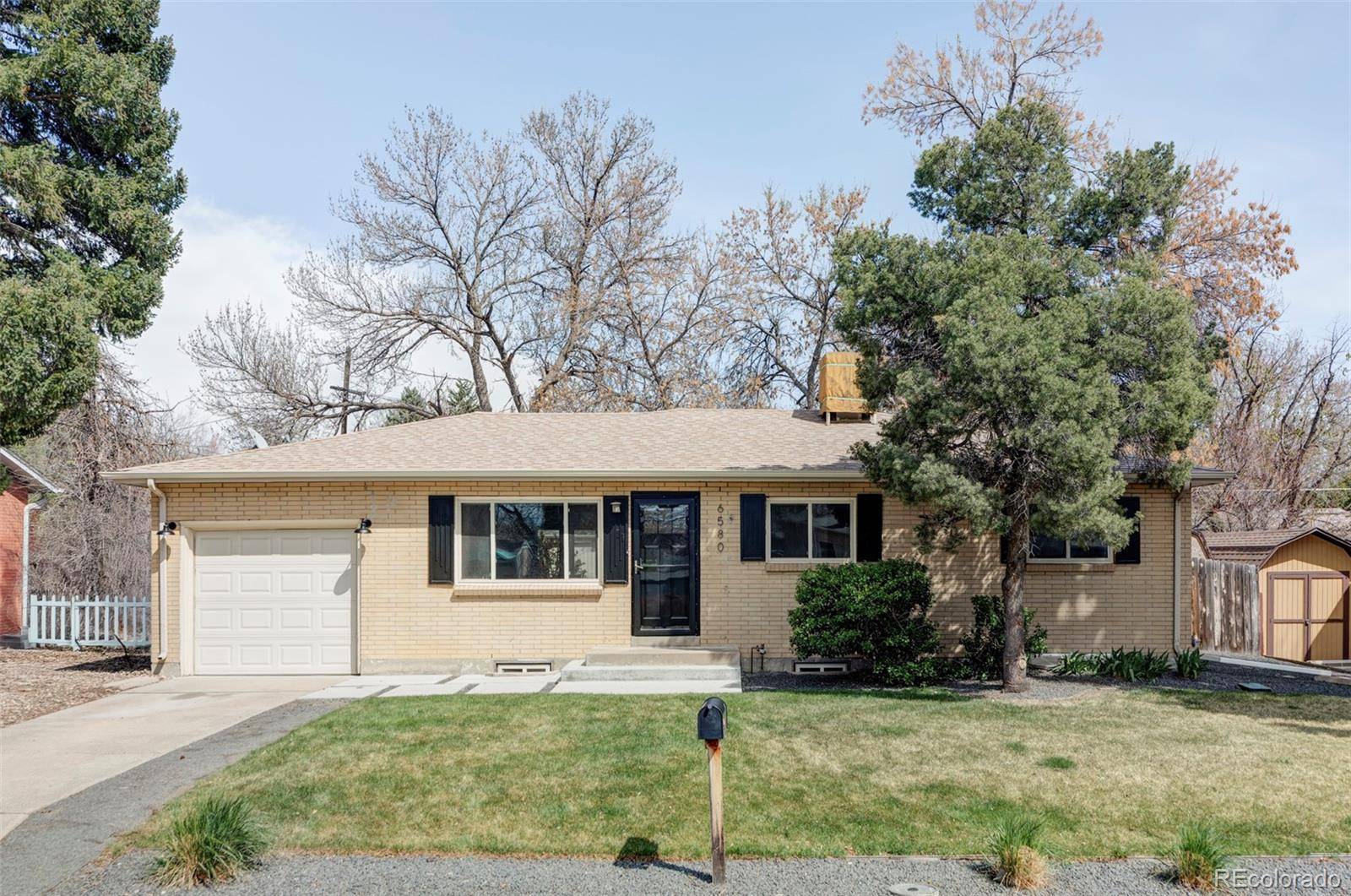 Arvada, CO 80004,6580 Independence WAY