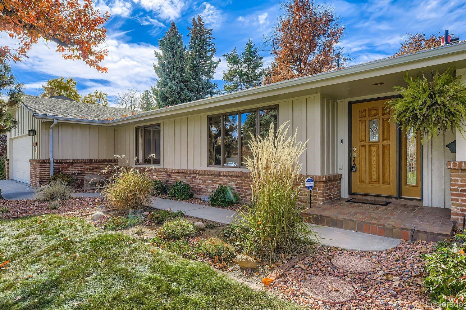 Lakewood, CO 80215,11734 W Applewood Knolls DR