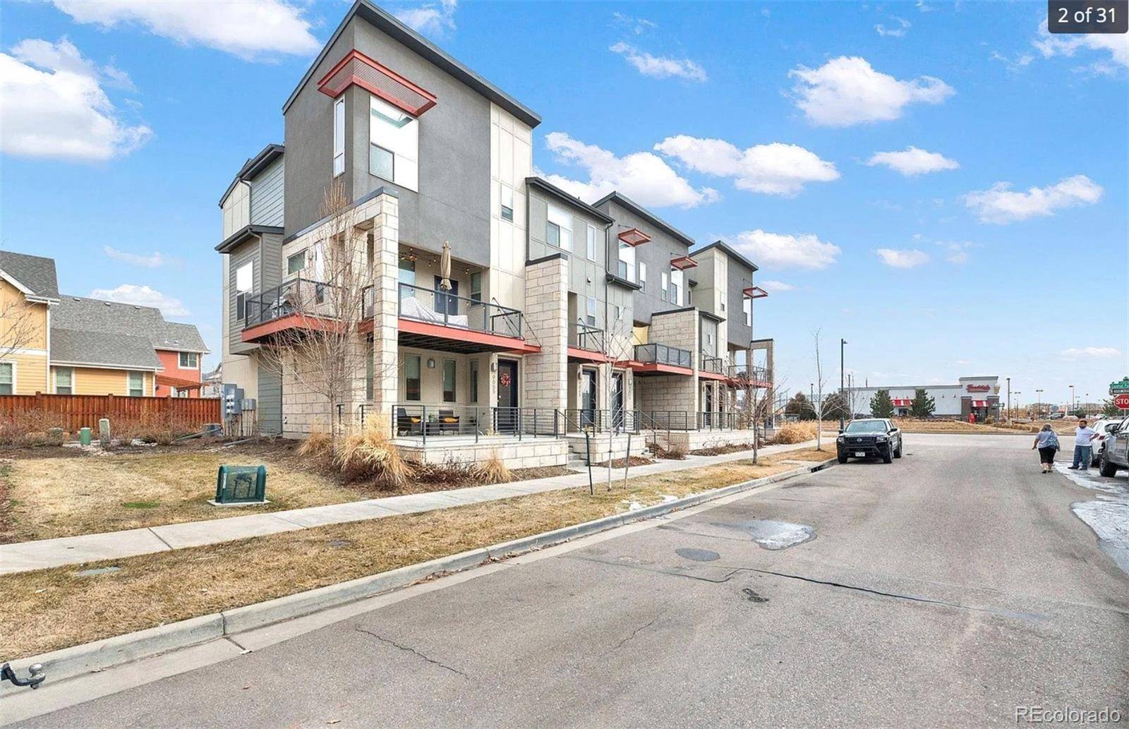 Denver, CO 80238,9055 E 49th PL