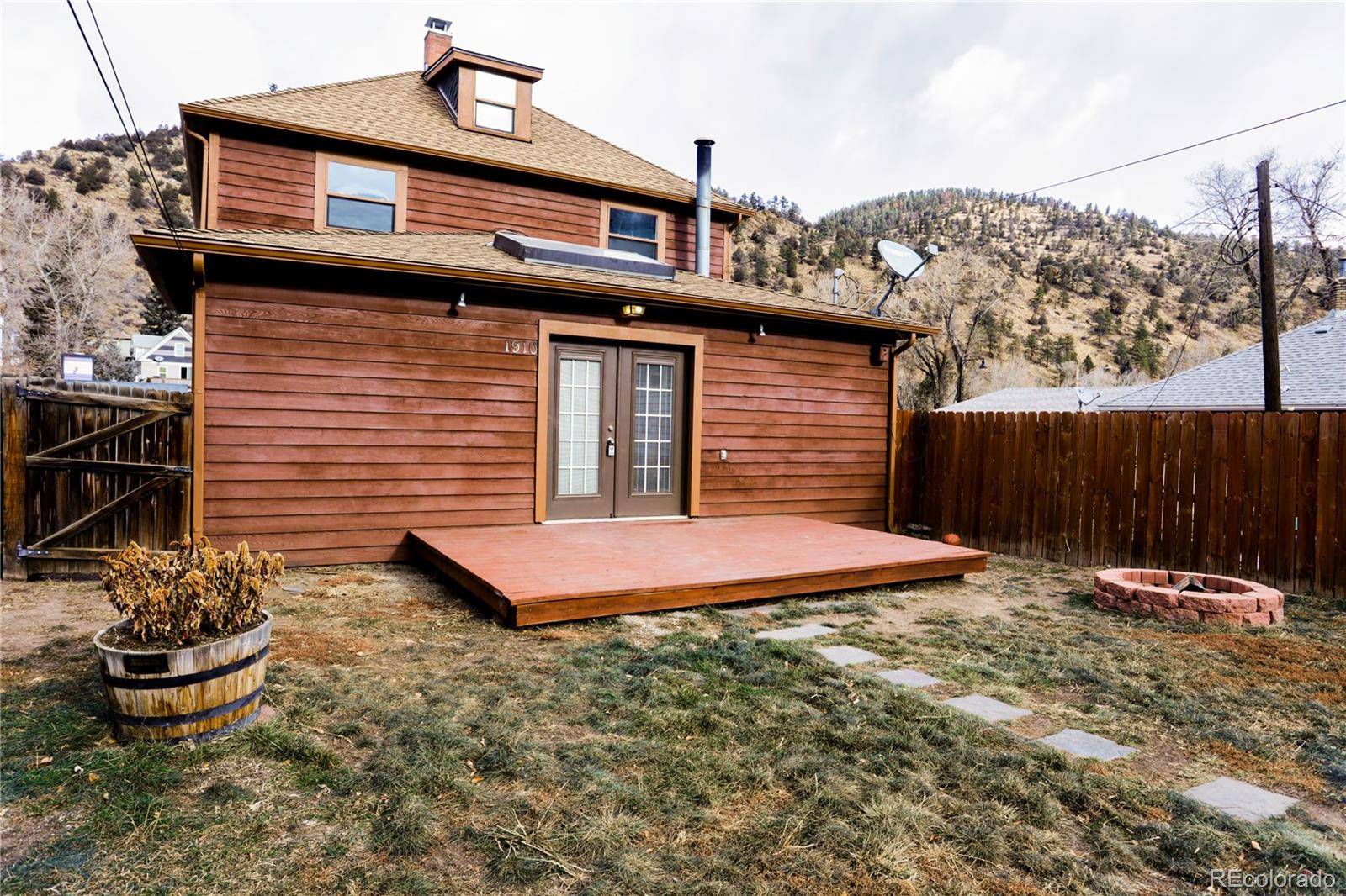 Idaho Springs, CO 80452,1910 Miner ST