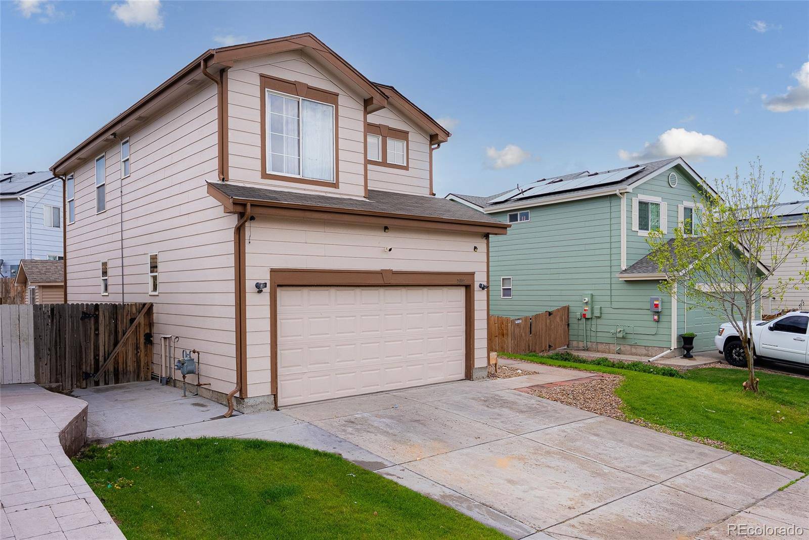 Denver, CO 80239,5039 Fontana CT