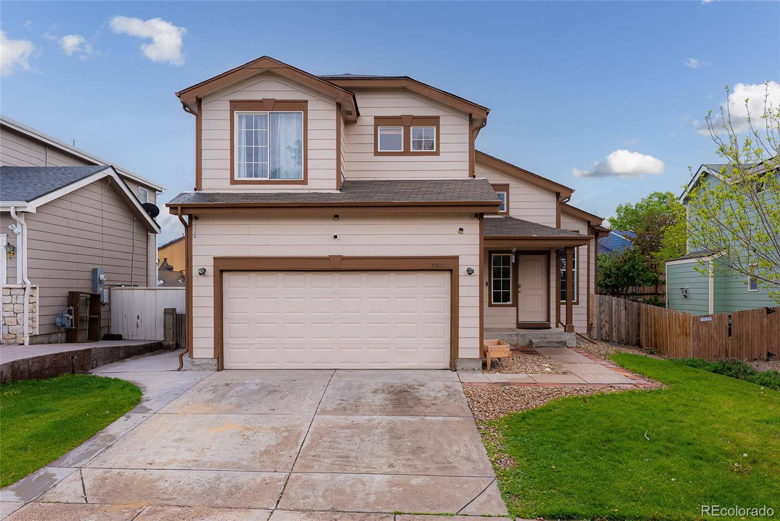 Denver, CO 80239,5039 Fontana CT