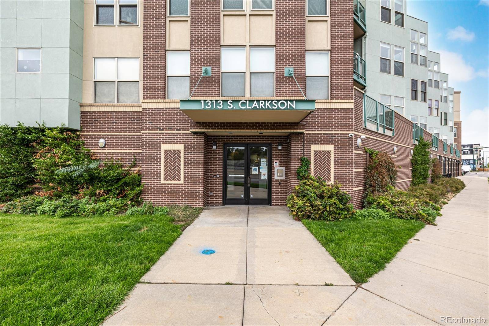 Denver, CO 80210,1313 S Clarkson ST #305