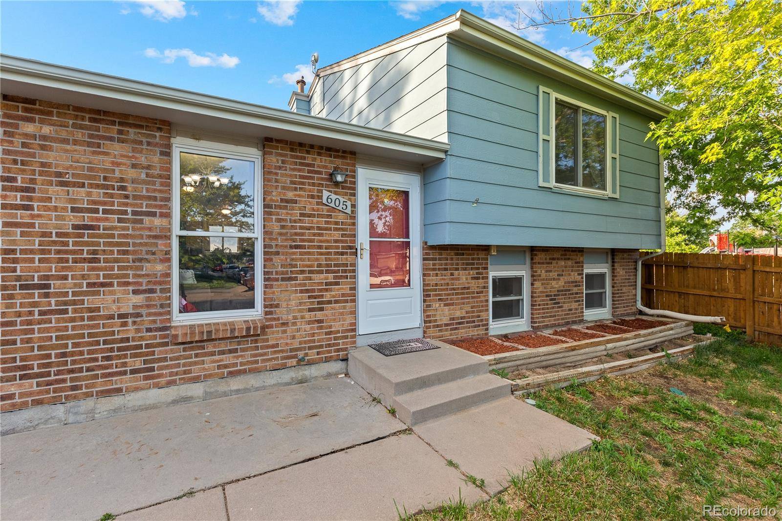 Bennett, CO 80102,605 Madison WAY