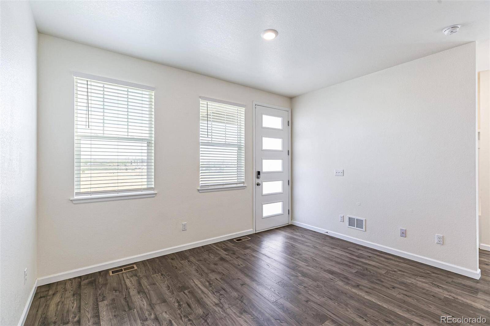 Aurora, CO 80018,21761 E 7th AVE