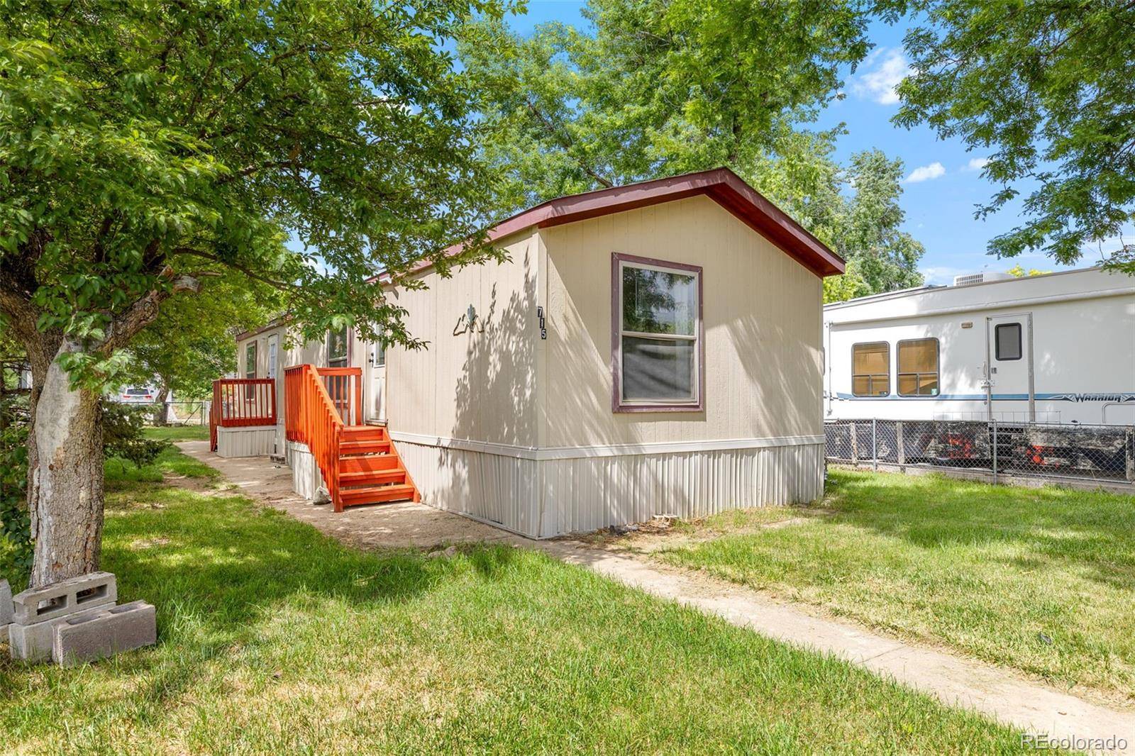 Lafayette, CO 80026,715 E Chester ST