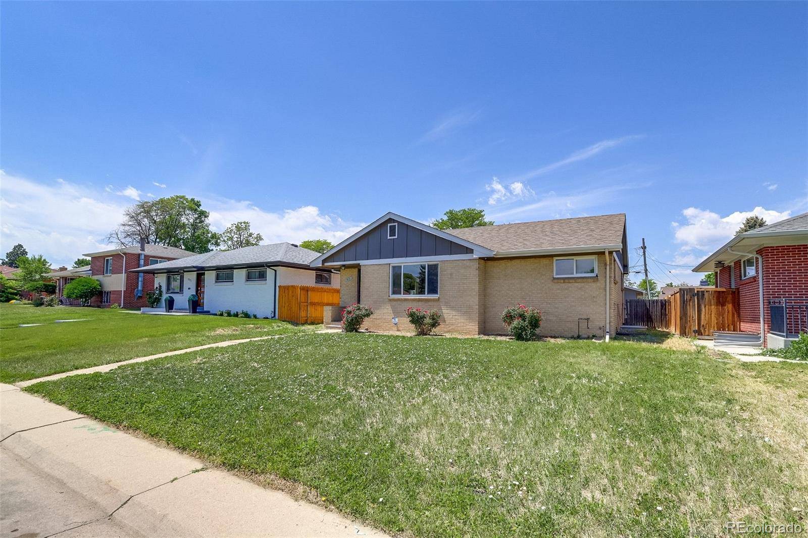 Denver, CO 80207,3685 Jasmine ST