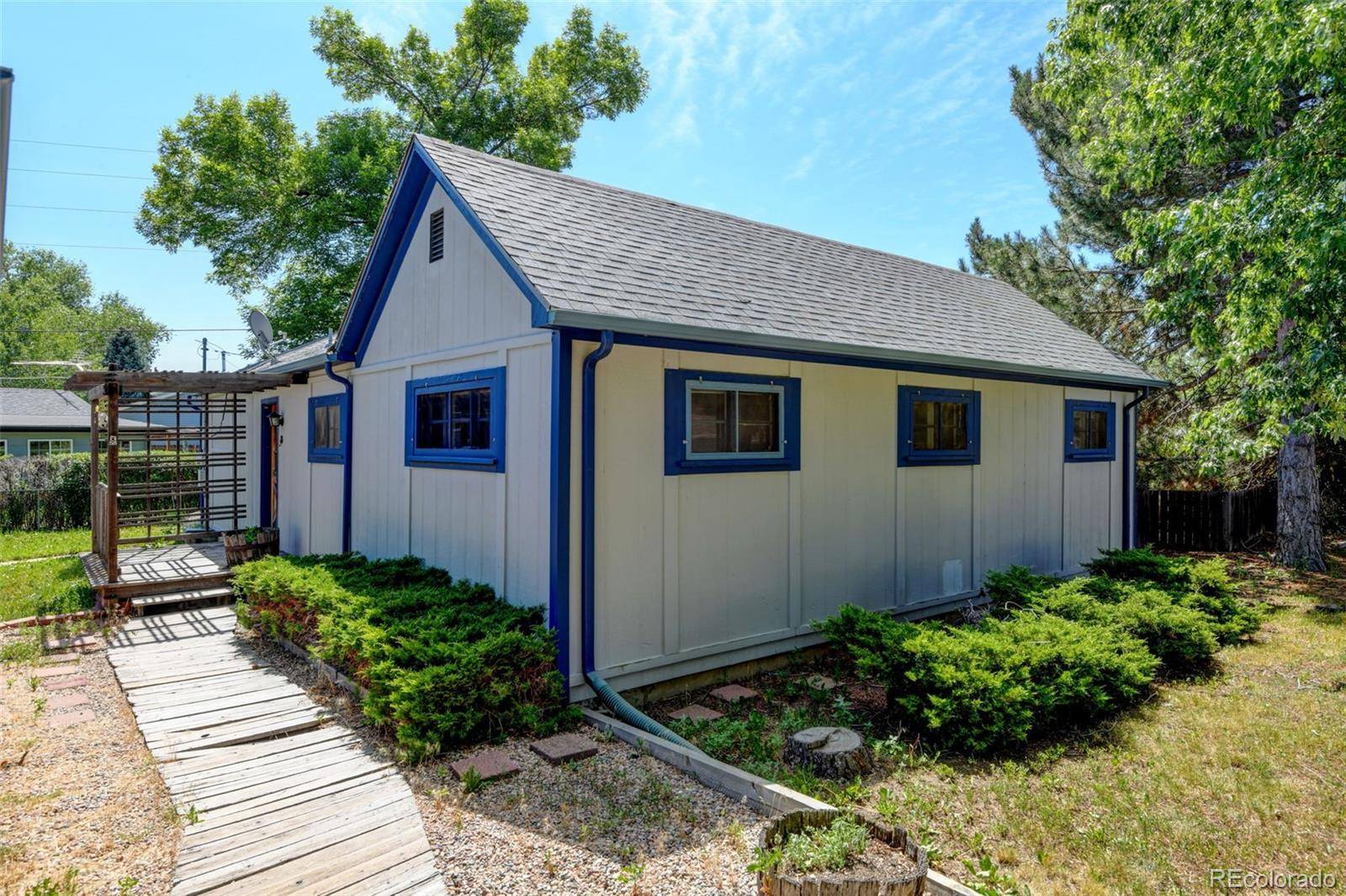 Arvada, CO 80003,6788 Pierce WAY