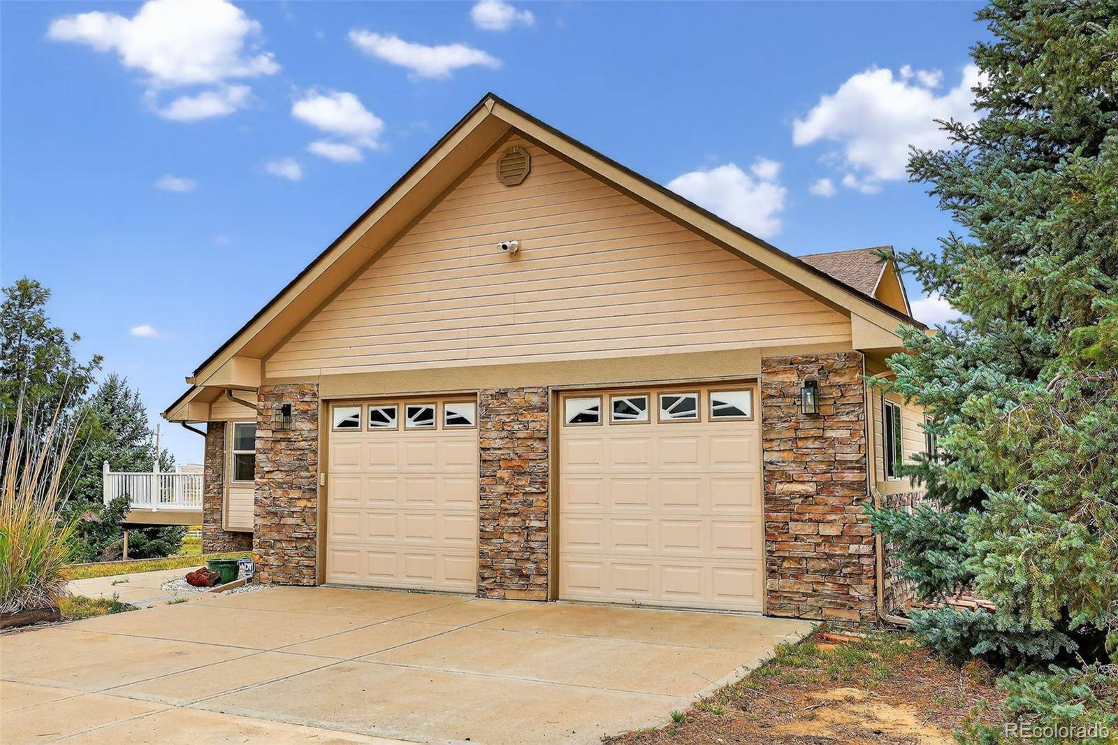 Aurora, CO 80018,73 S Algonquian CT