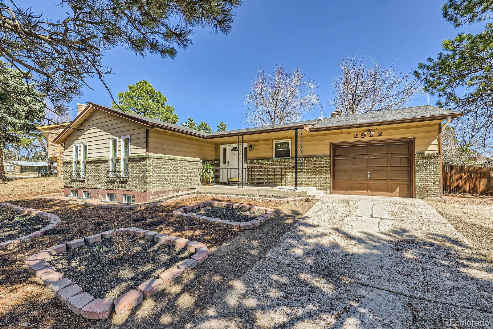 Colorado Springs, CO 80918,2922 Flintridge PL