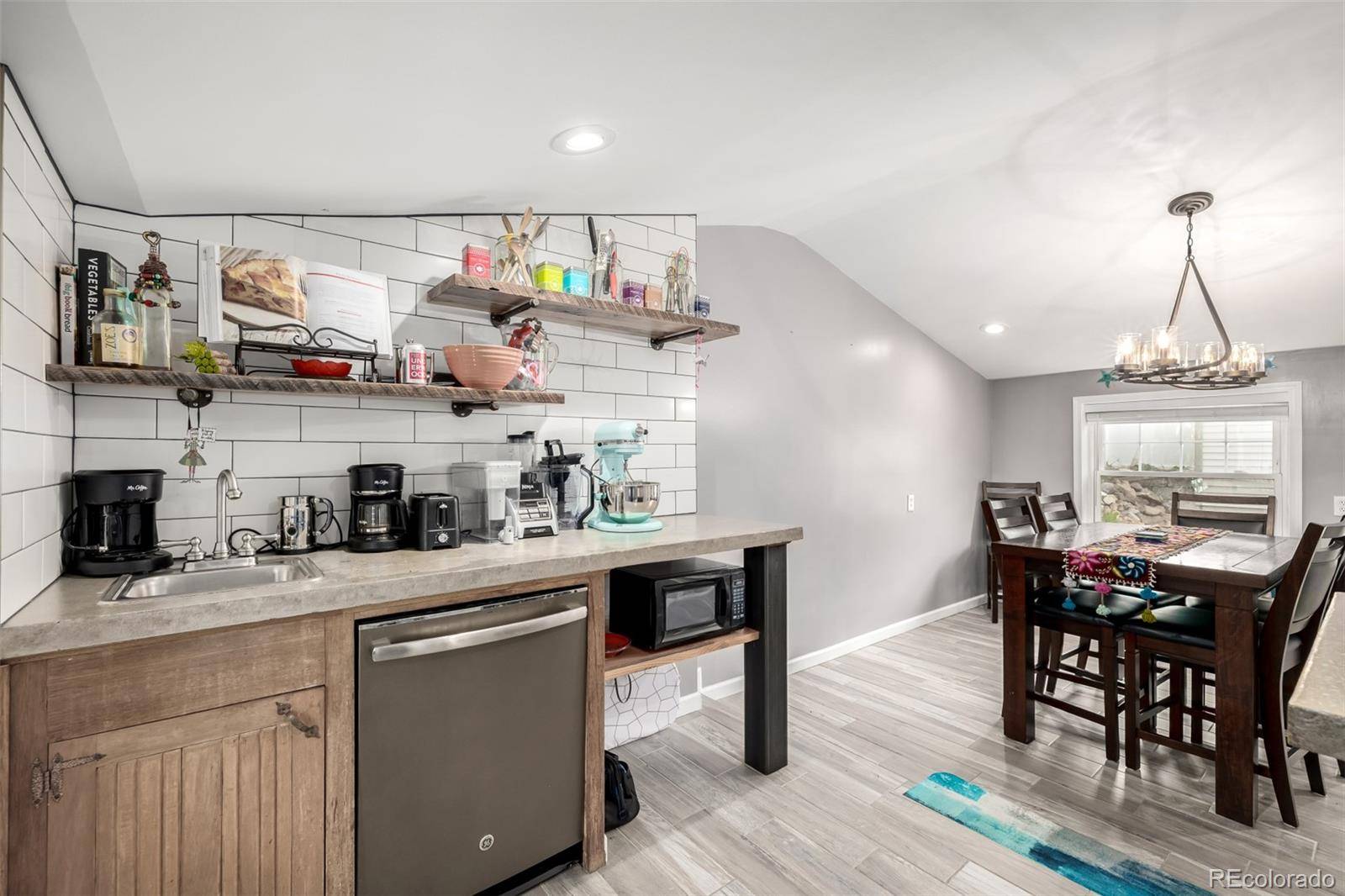 Wheat Ridge, CO 80214,3001 Benton ST