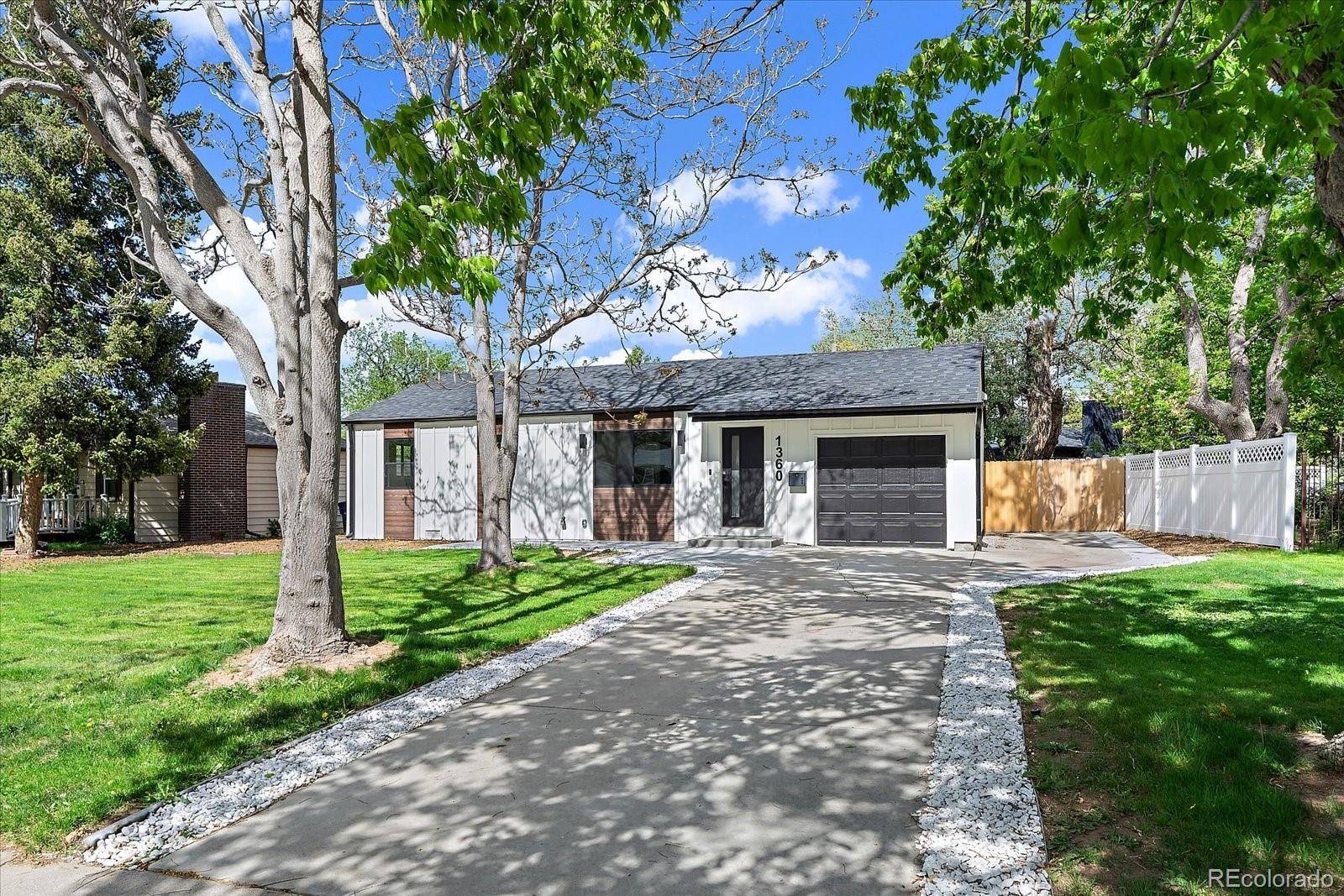 Denver, CO 80222,1360 S Forest WAY