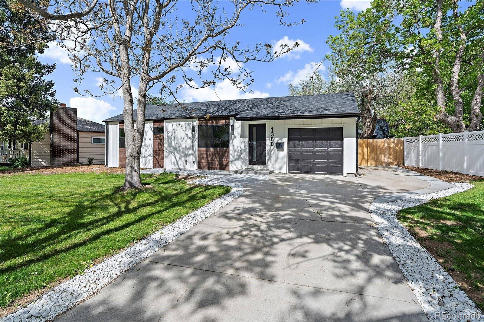 Denver, CO 80222,1360 S Forest WAY