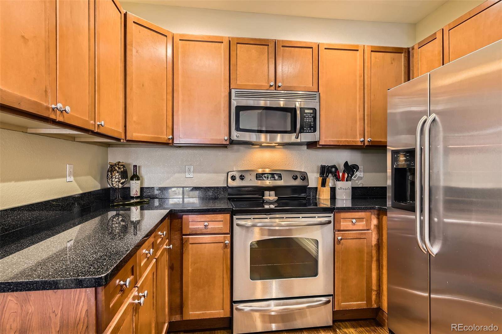 Englewood, CO 80112,9019 E Panorama CIR #D207
