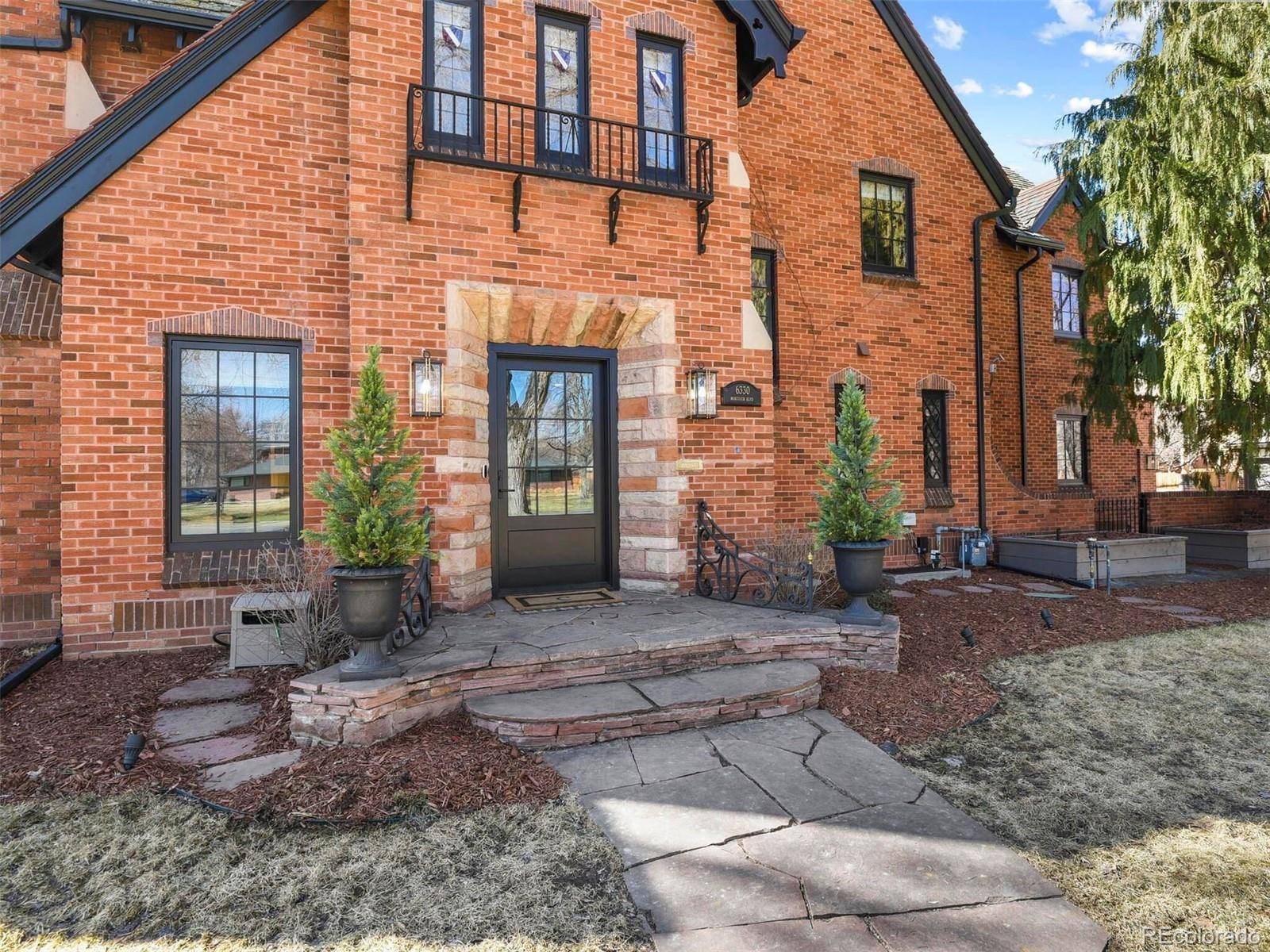 Denver, CO 80207,6330 Montview BLVD