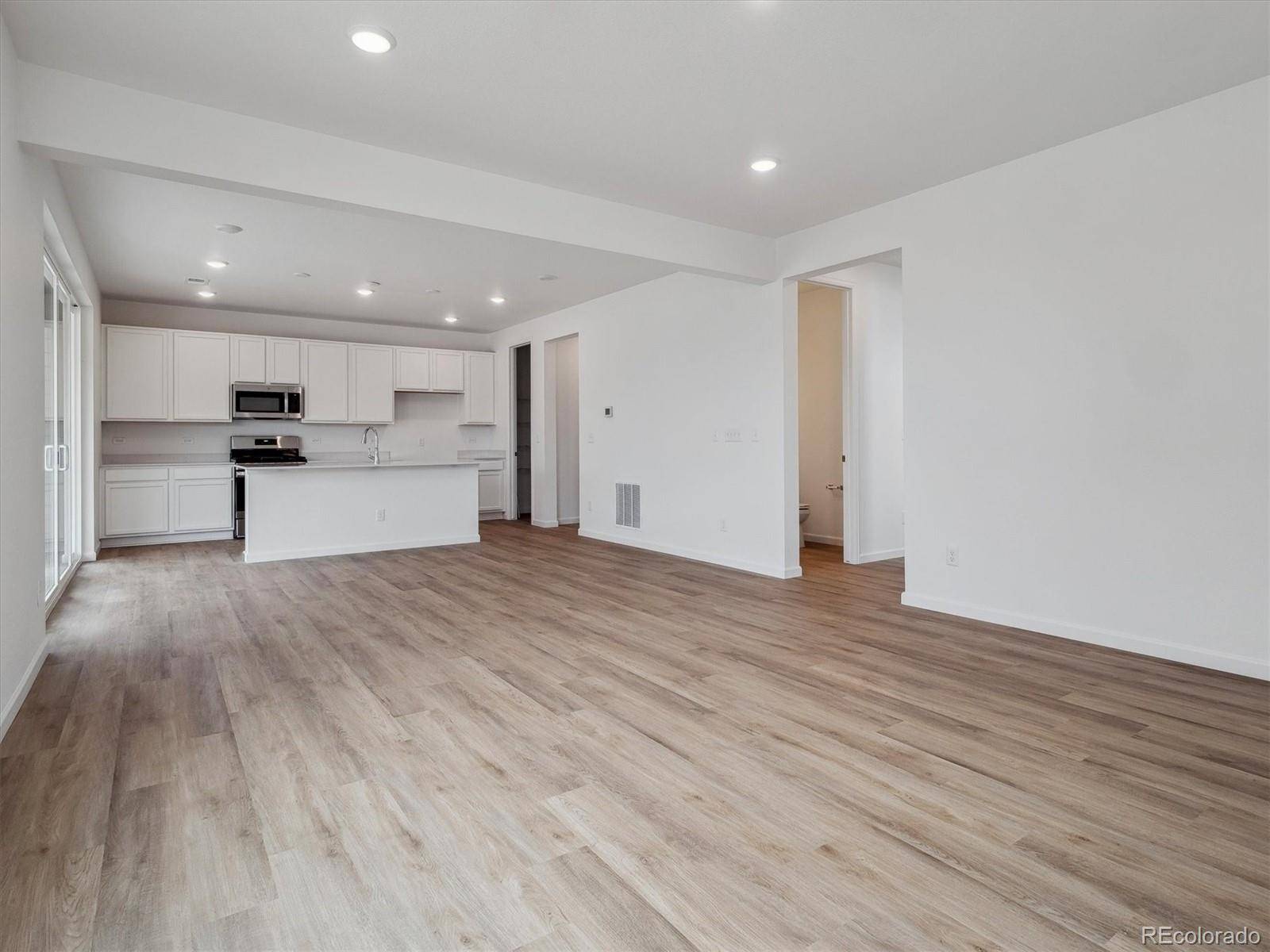 Bennett, CO 80102,45909 Wood Thrush AVE