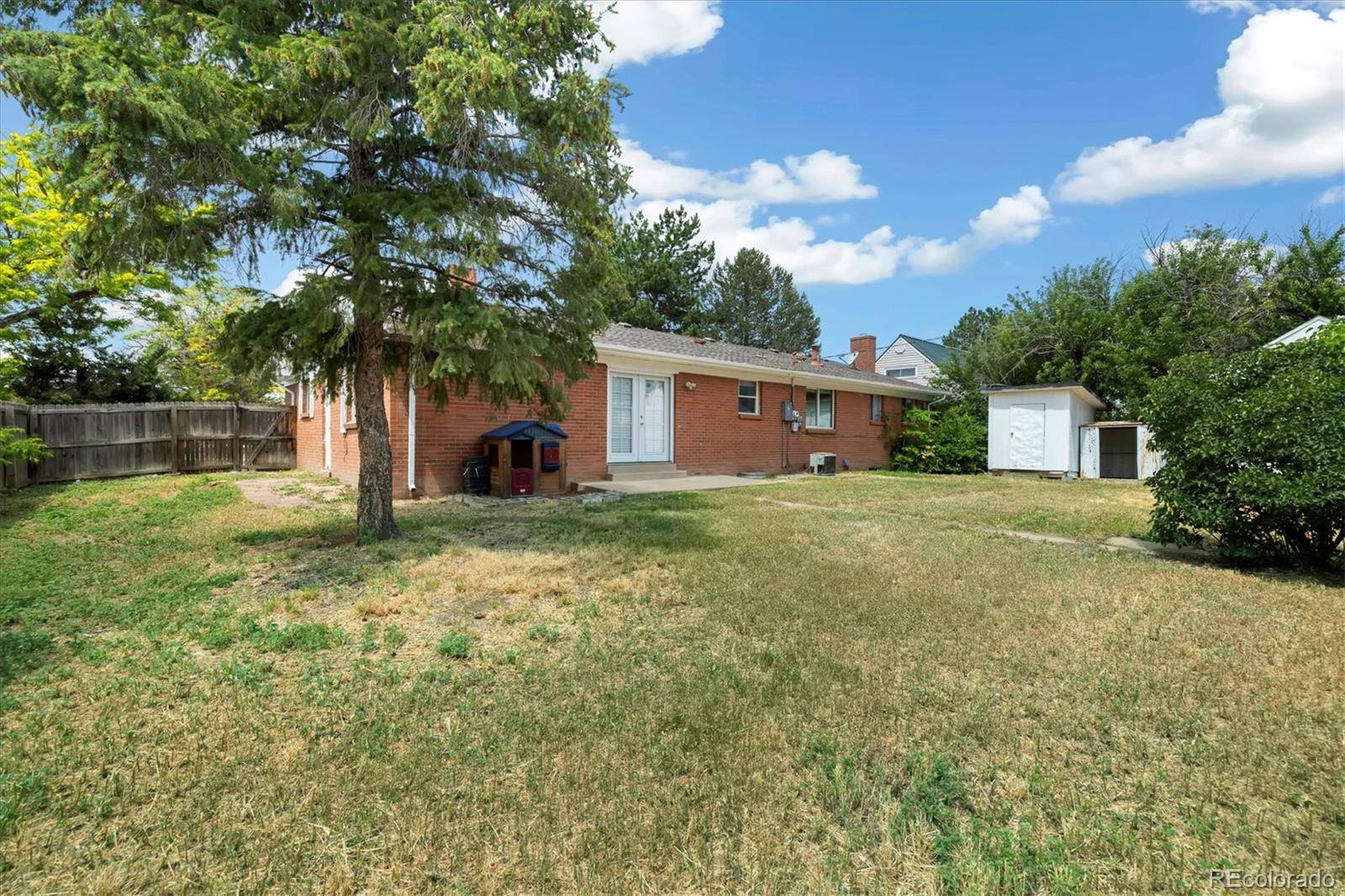 Aurora, CO 80012,396 S Troy ST