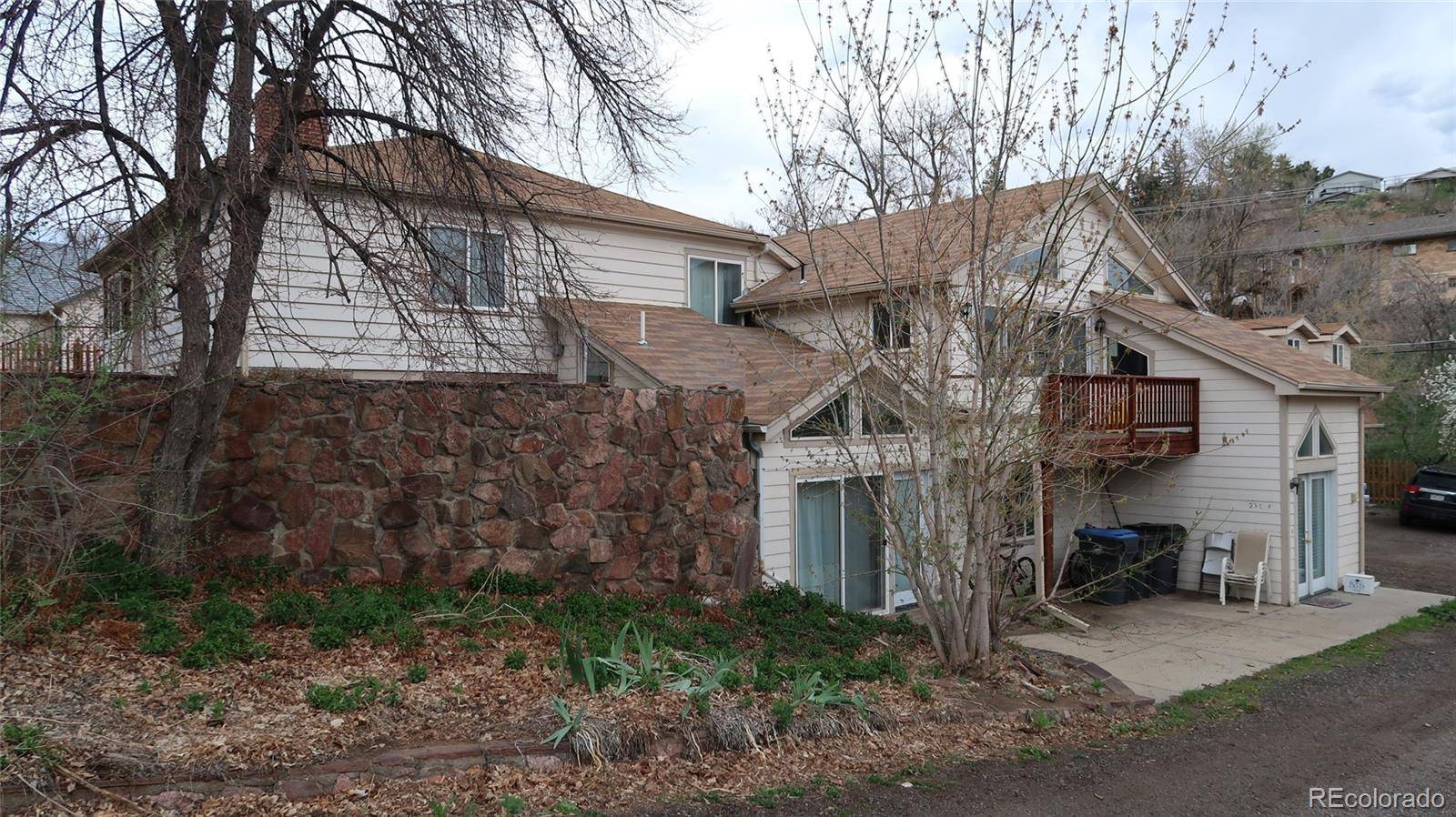 Golden, CO 80403,339 Arapahoe ST