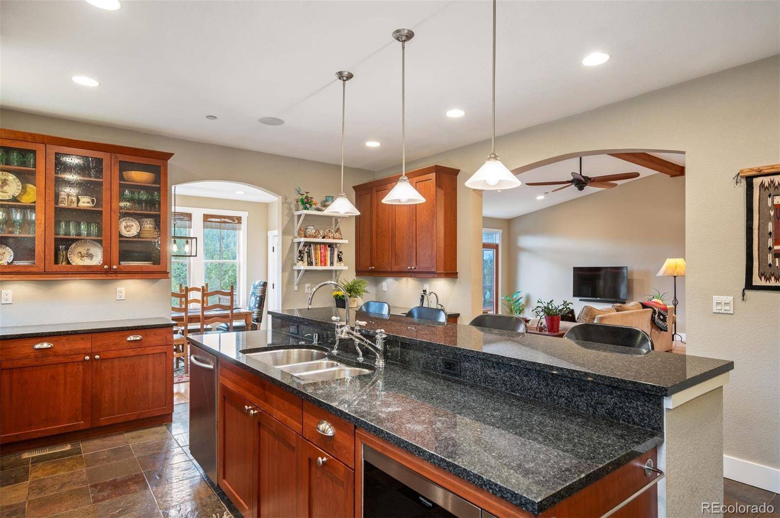 Golden, CO 80403,1055 Divide View DR
