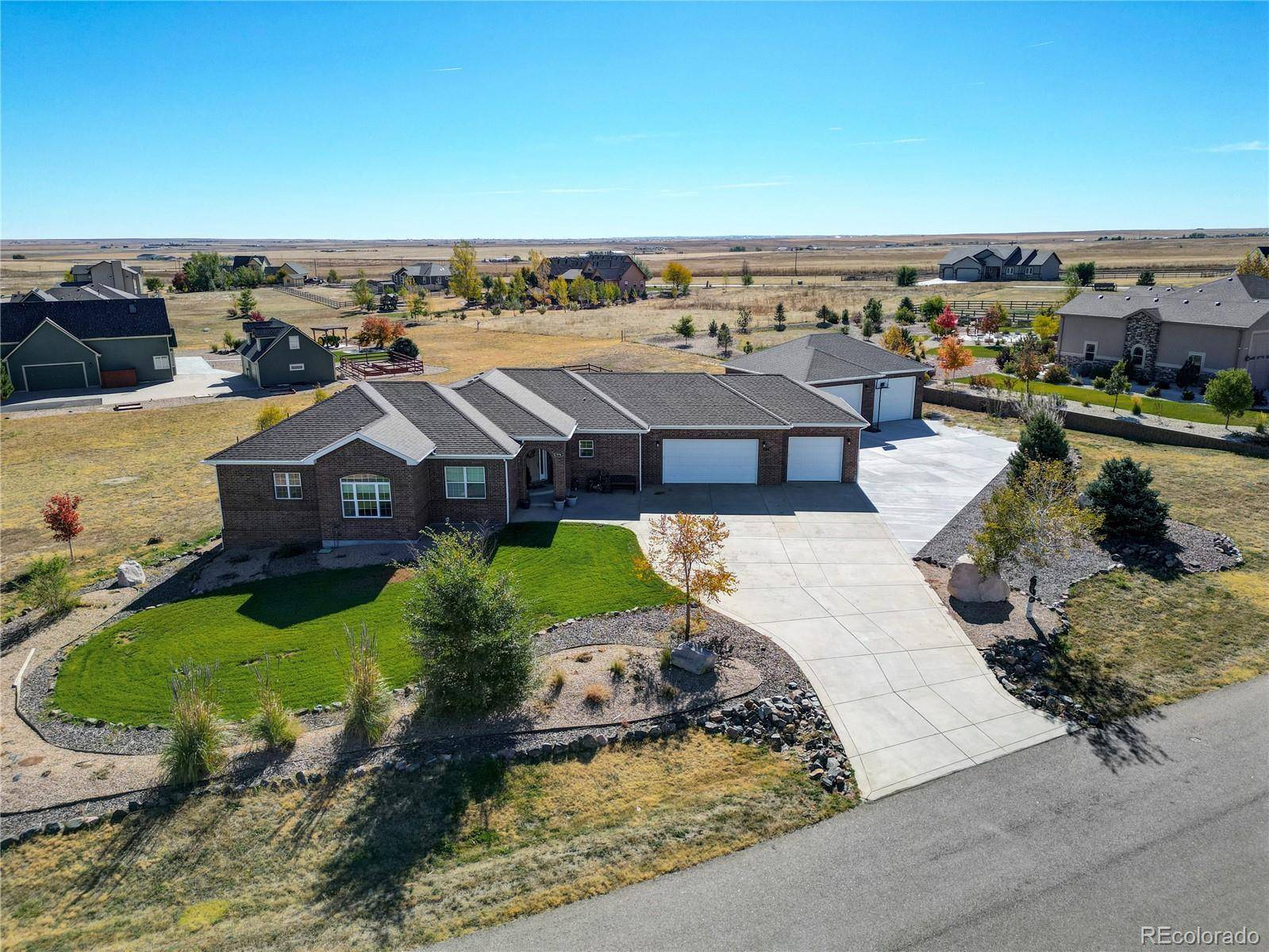 Bennett, CO 80102,996 Pinehurst CT