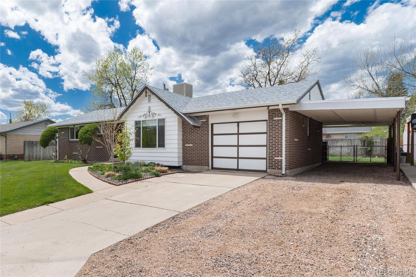 Lakewood, CO 80232,1335 S Zephyr ST