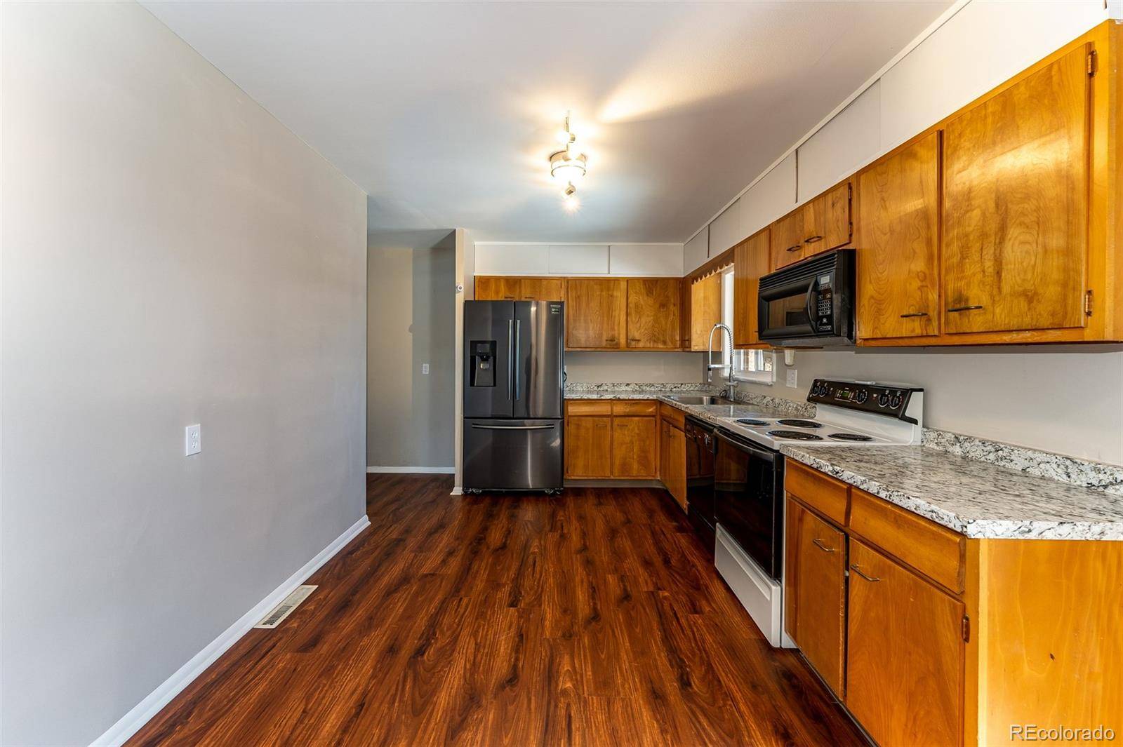 Golden, CO 80401,2090 Braun DR