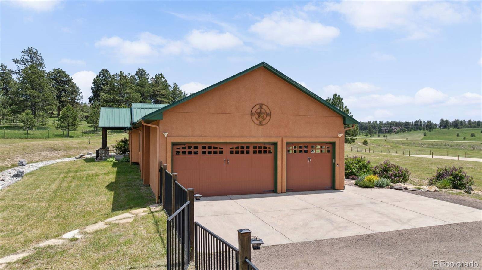 Colorado Springs, CO 80908,16575 Dancing Wolf WAY