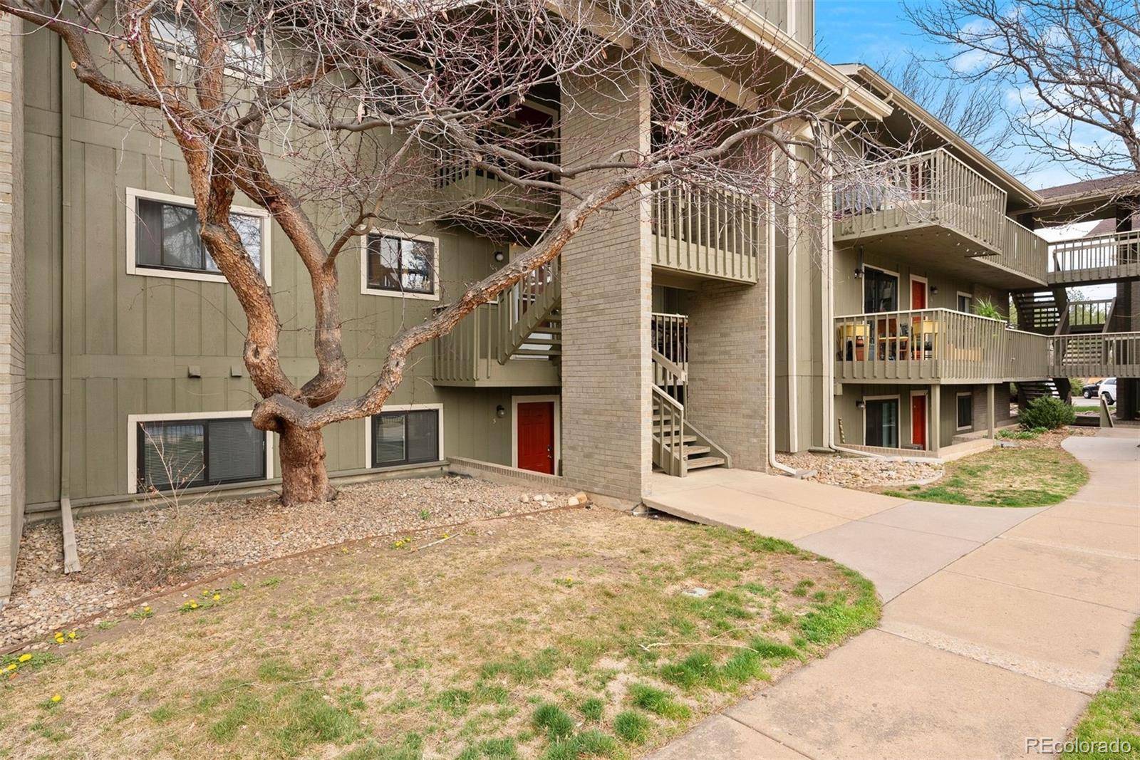 Boulder, CO 80303,695 Manhattan DR #5