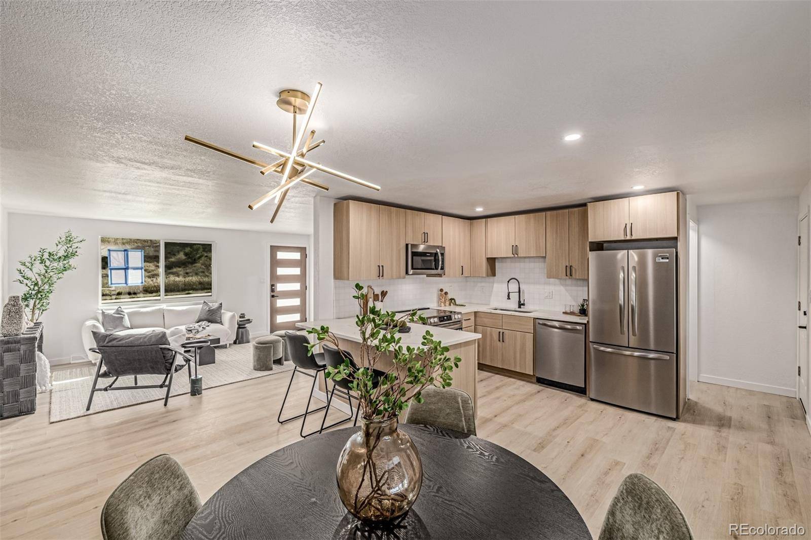 Denver, CO 80236,3831 W Rutgers PL