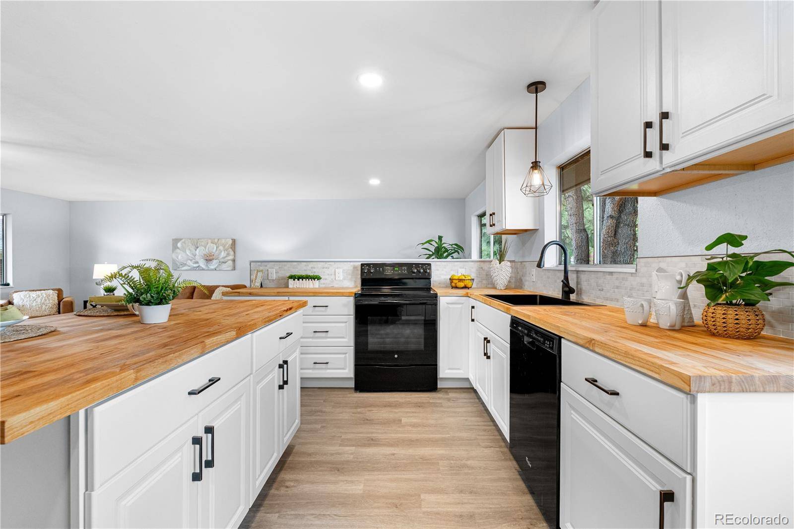 Lakewood, CO 80228,13052 W Asbury PL