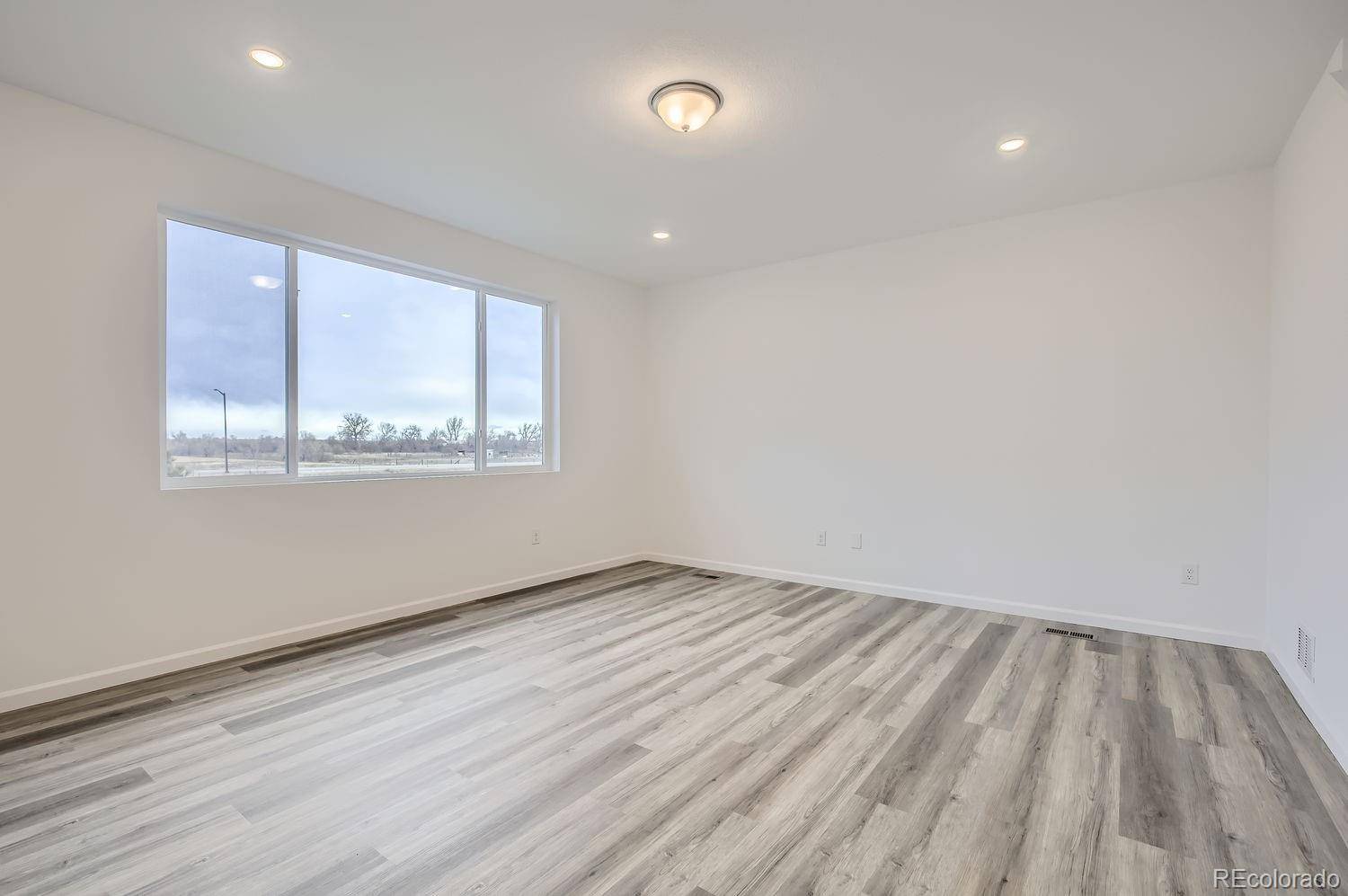 Elizabeth, CO 80107,42950 Colonial Trail