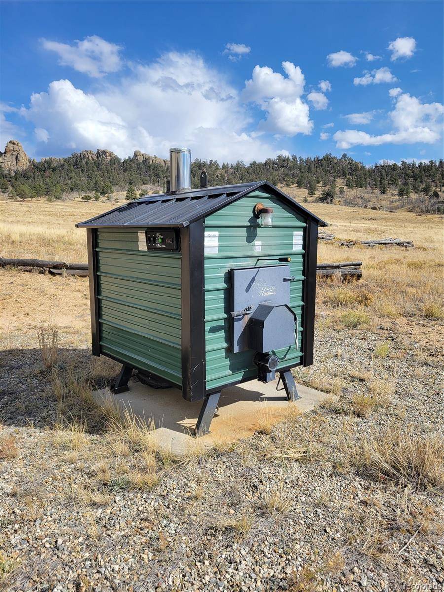 Lake George, CO 80827,940 Puma Hills RD