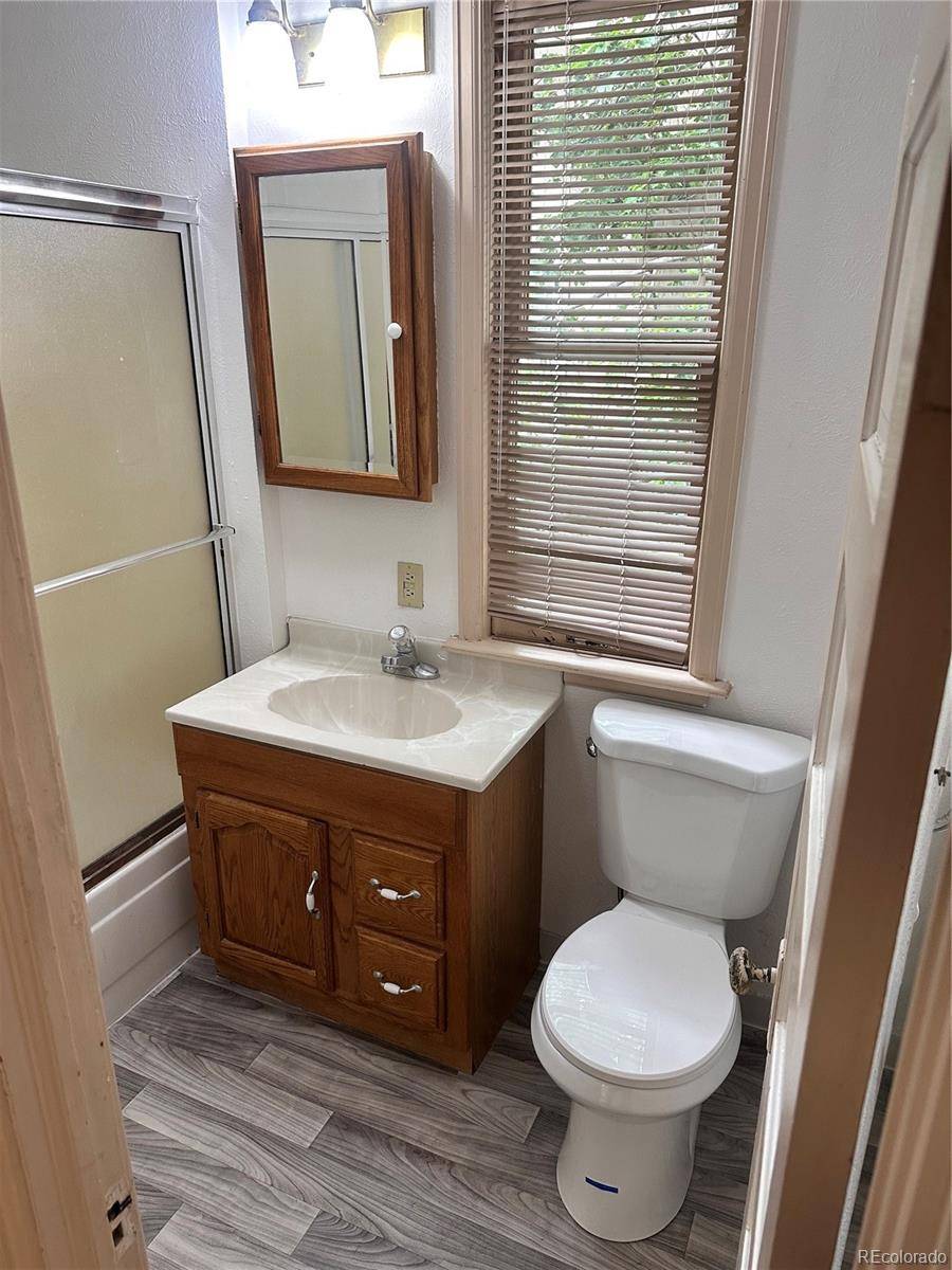 Golden, CO 80491,817 16th ST