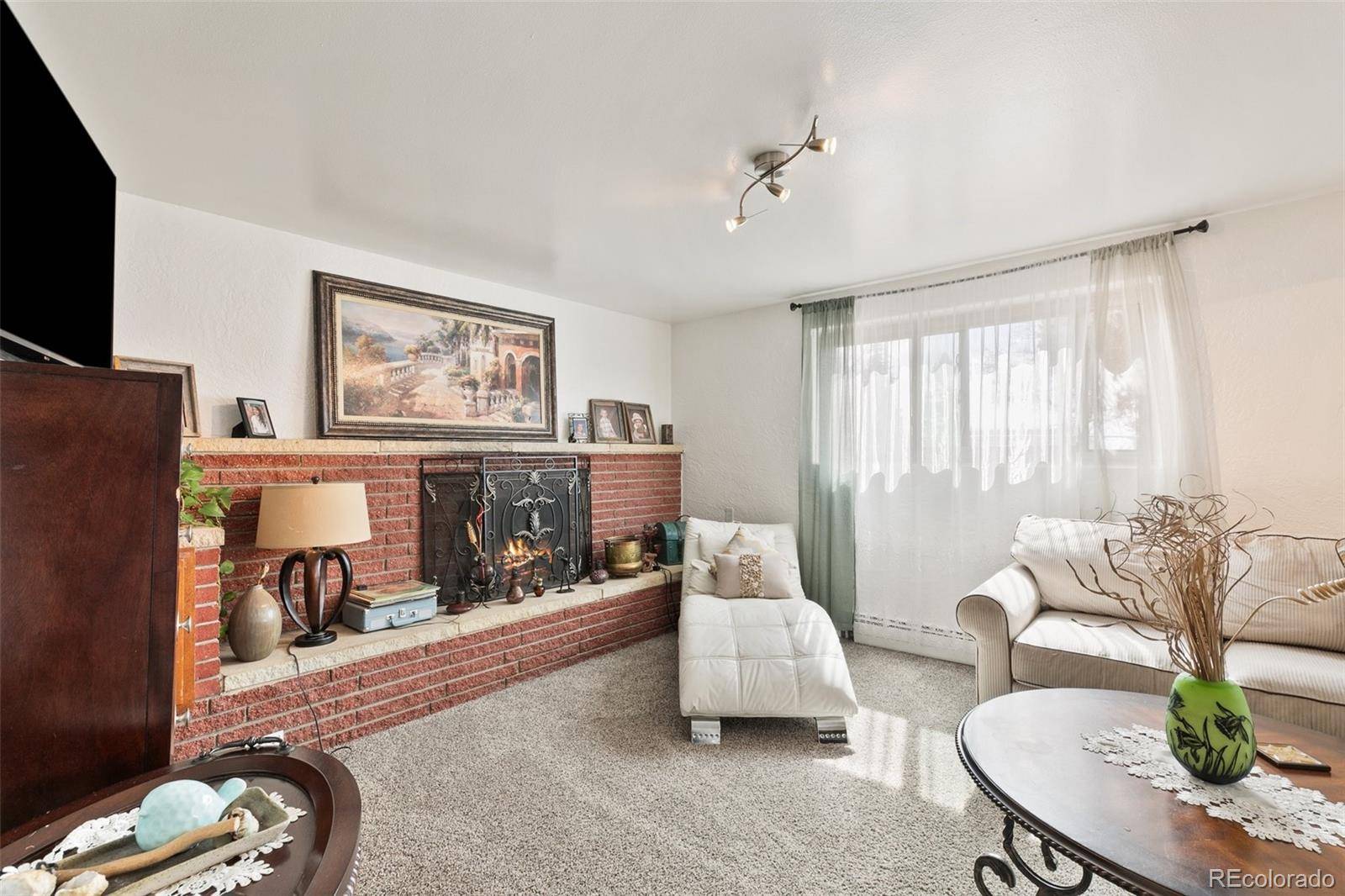 Colorado Springs, CO 80909,1512 E Monument ST