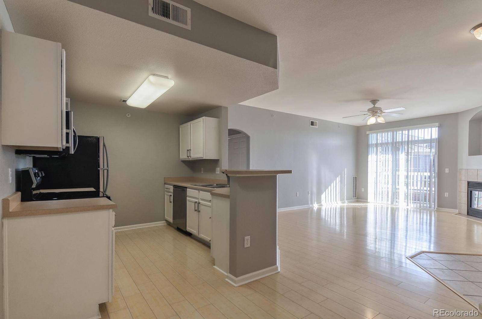 Englewood, CO 80112,7440 S Blackhawk ST #12-204