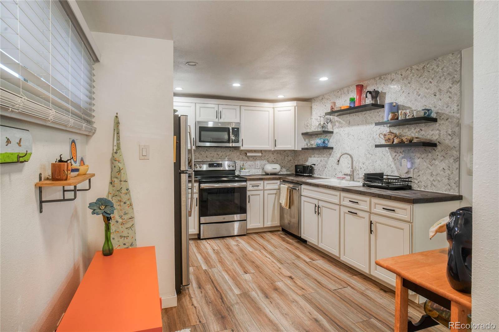 Boulder, CO 80302,1842 Canyon BLVD #105
