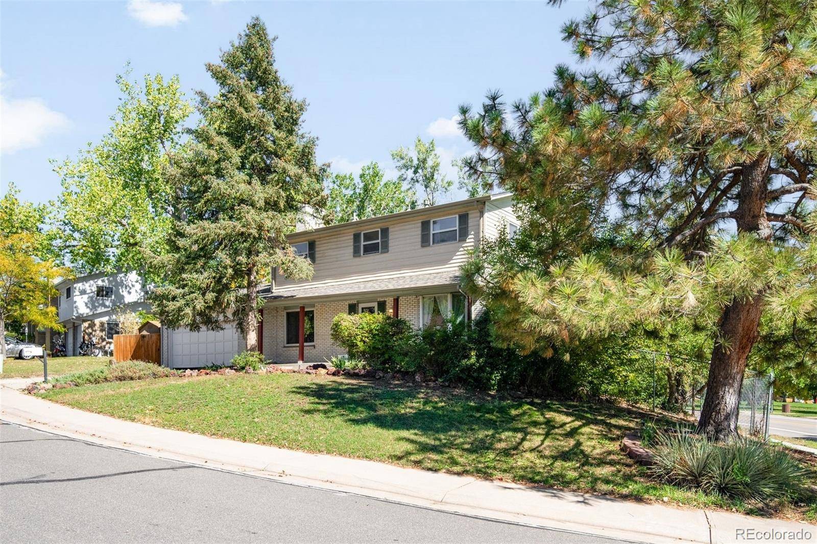 Lakewood, CO 80226,894 S Nelson WAY