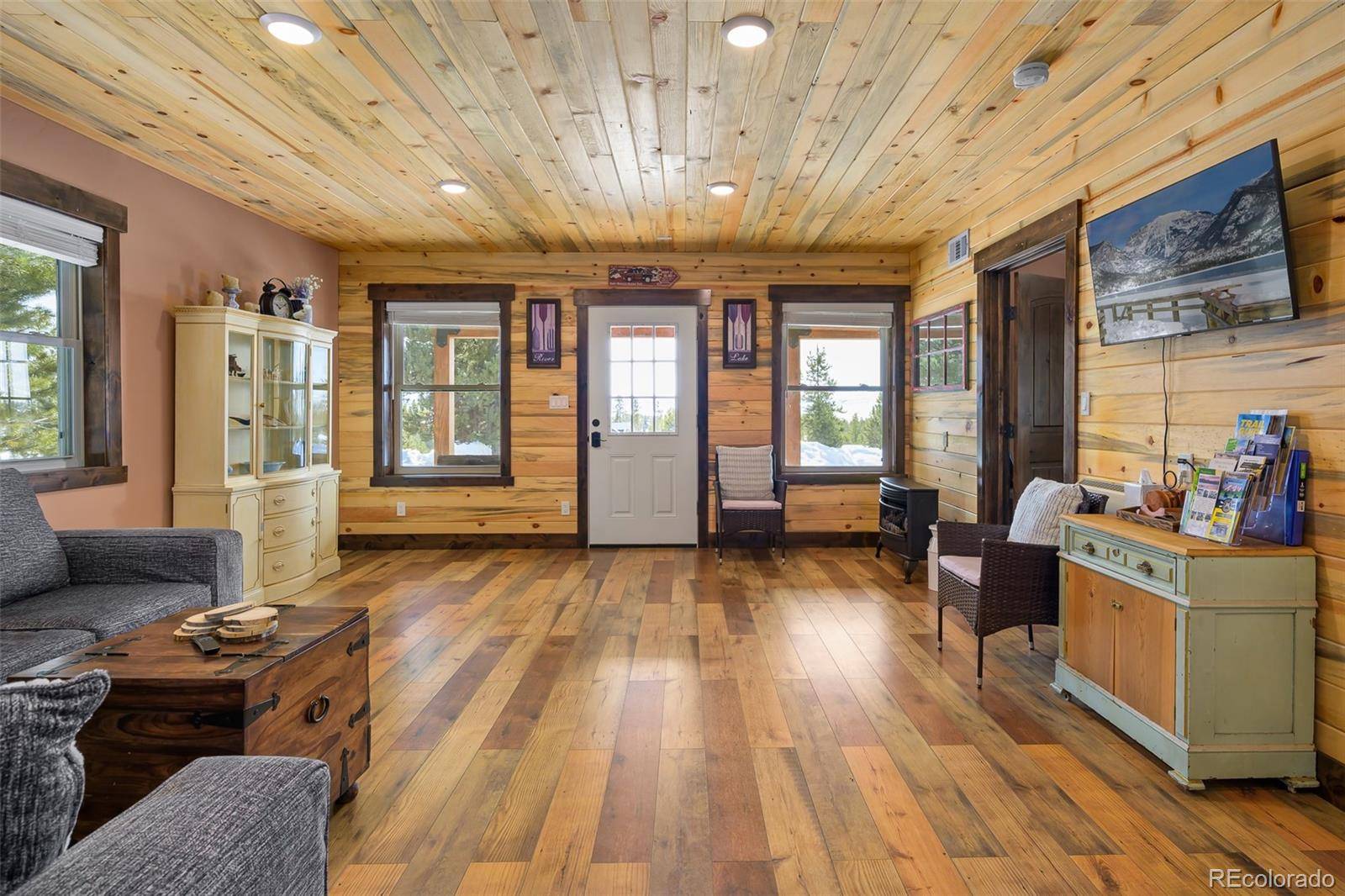 Grand Lake, CO 80447,300 GCR 4431