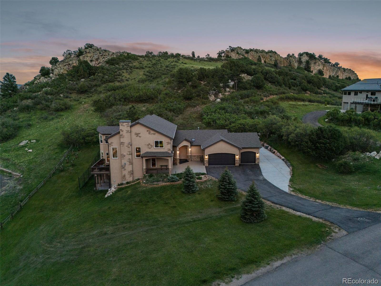 Larkspur, CO 80118,6402 Wauconda DR