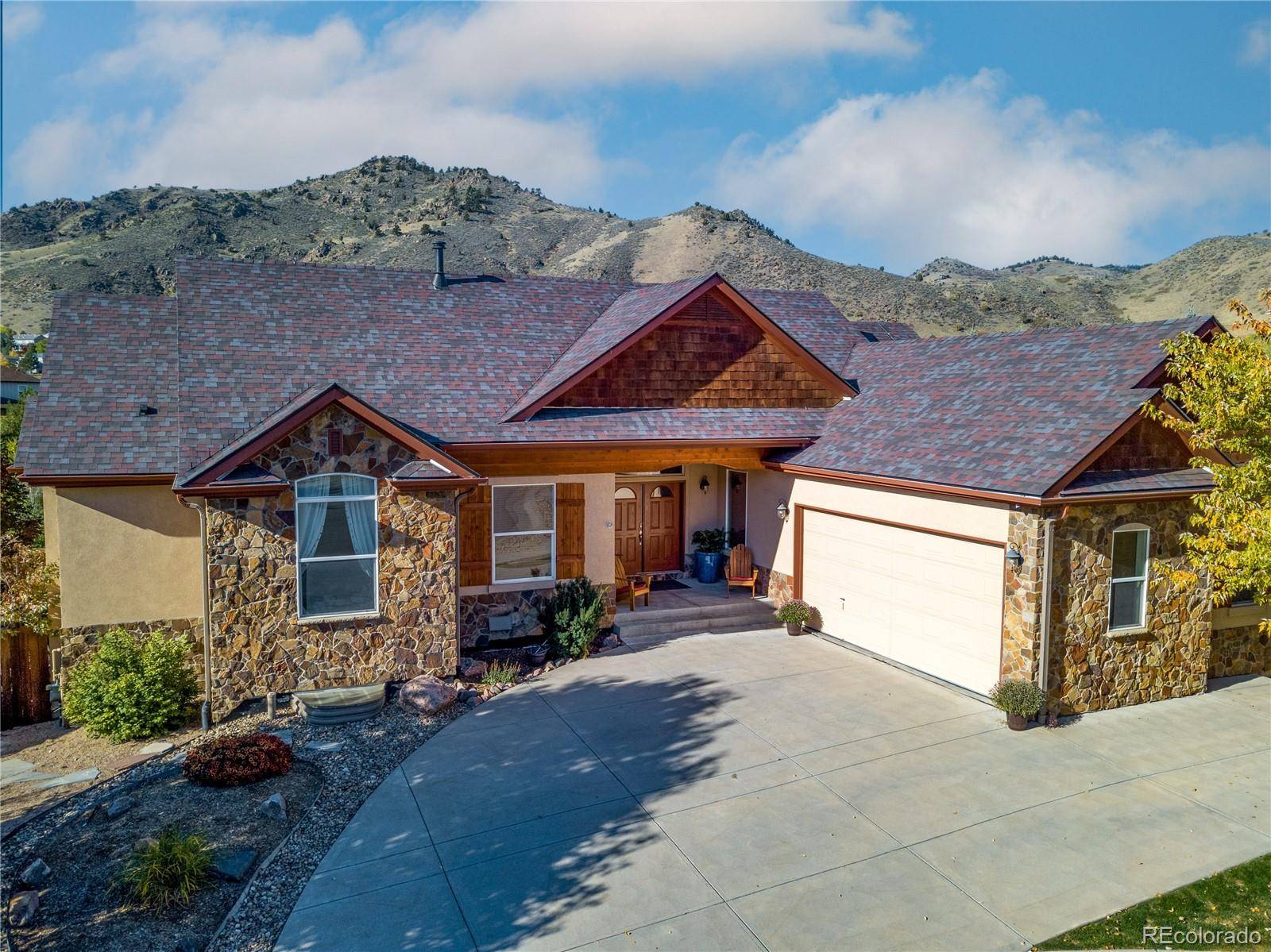 Golden, CO 80403,992 Tucker Gulch WAY