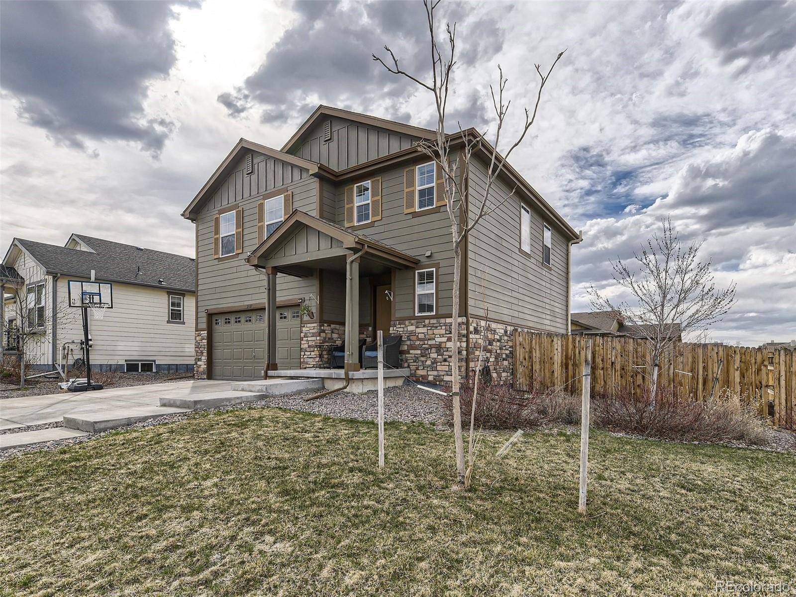 Aurora, CO 80013,2107 S Ceylon CT